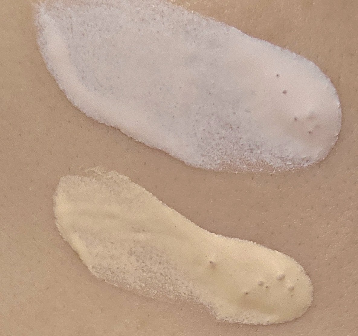 プロテクティング プライマー/PAUL & JOE BEAUTE/化粧下地を使ったクチコミ（2枚目）