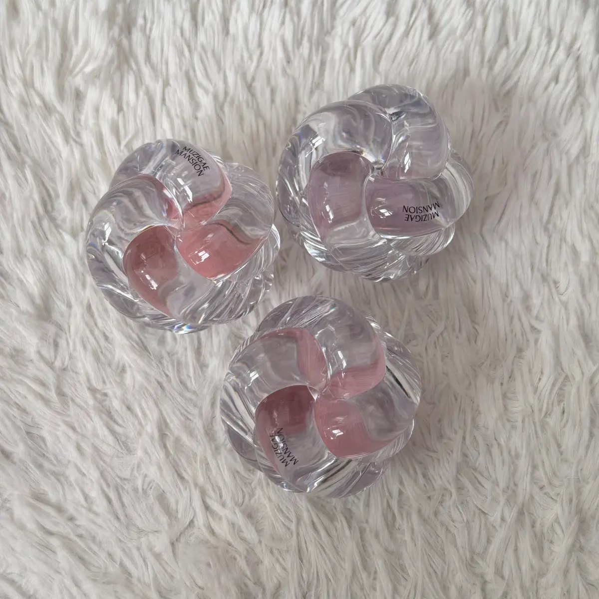 ワンアンドオンリーシャドウ/MUZIGAE MANSION/単色アイシャドウを使ったクチコミ（2枚目）