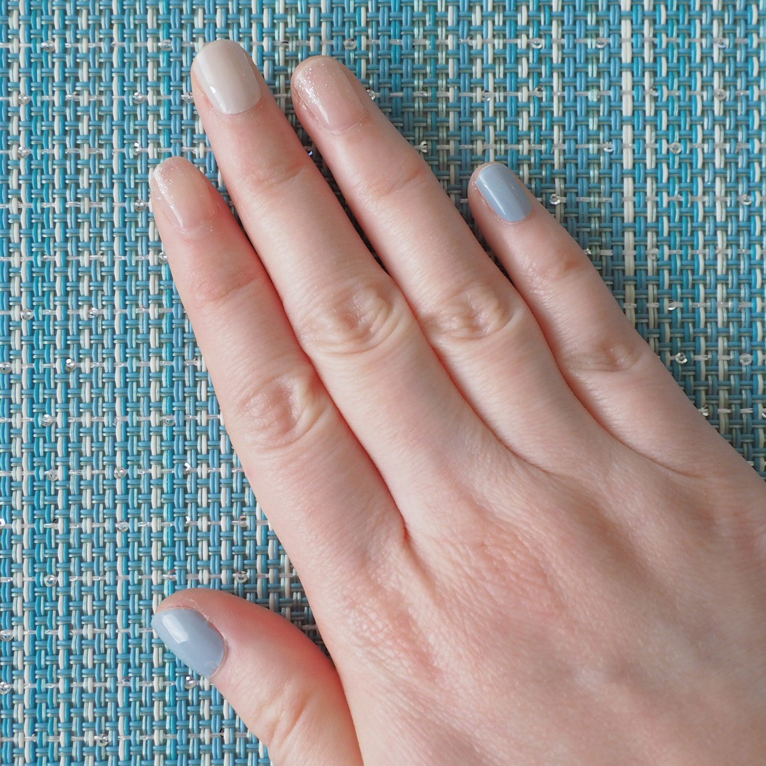 SUNNY RECIPE COLOR CHANGE GEL NAIL/SUNNY RECIPE/ネイルシールを使ったクチコミ（2枚目）