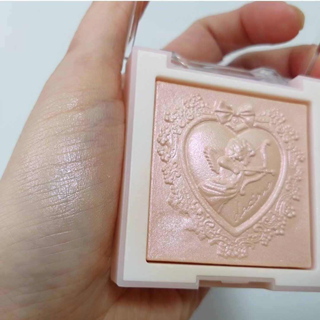 ラックスグロウハイライター/dasique/パウダーハイライトを使ったクチコミ（3枚目）