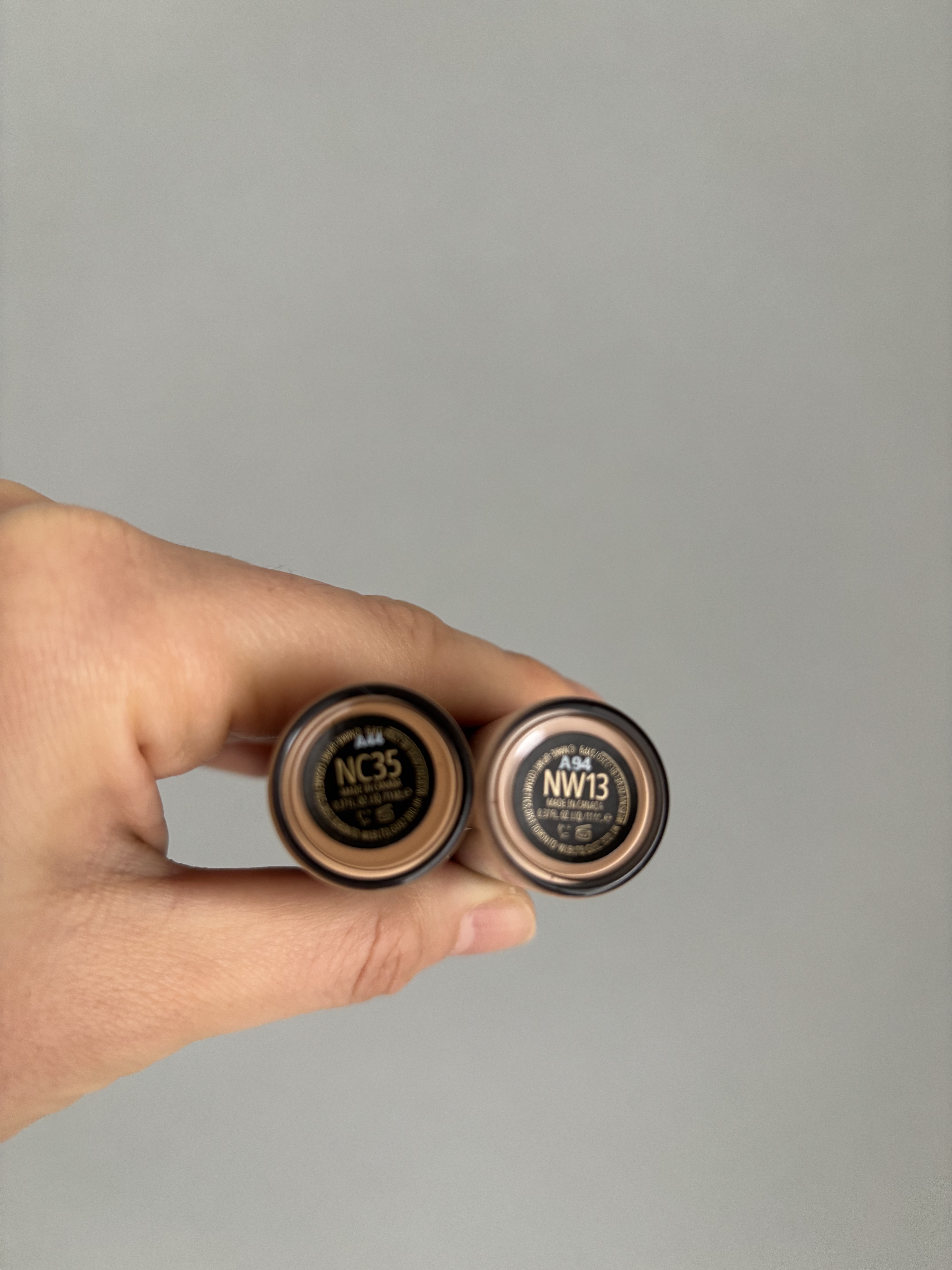 スタジオ ラディアンス 24 ルミナス コンシーラー/M・A・C/リキッドコンシーラーを使ったクチコミ（2枚目）