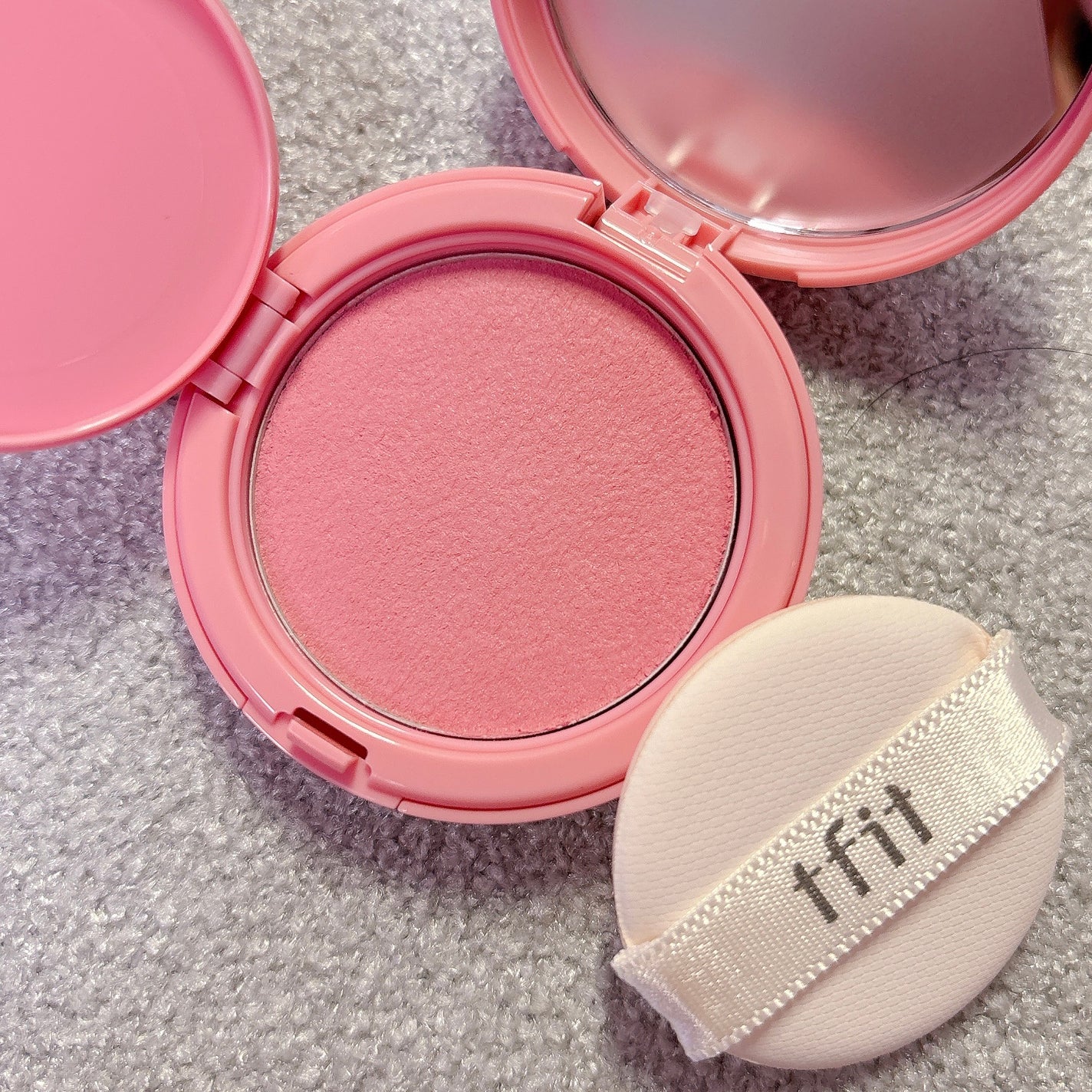 フラッフィーベルベットクッションチーク /TFIT/ジェル・クリームチークを使ったクチコミ(2枚目)