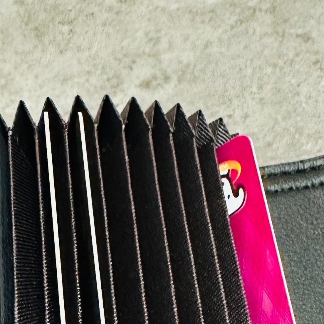 あんす❃ブルベ夏❃ブライトサマー on LIPS 「SHEINsg2308239000813000【高見えカードケ..」(3枚目)