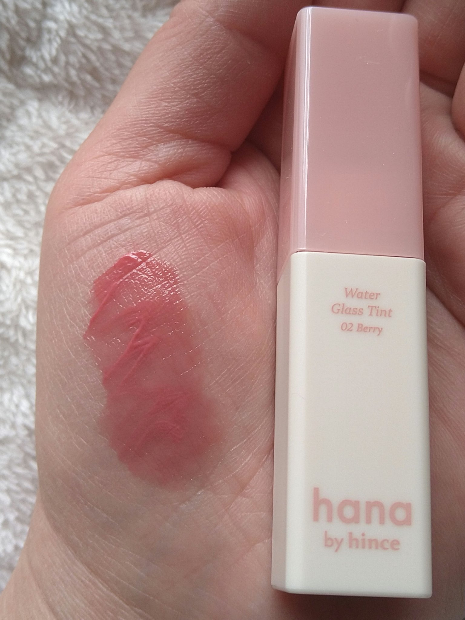 ウォーターグラスティント/hana by hince/口紅を使ったクチコミ（2枚目）