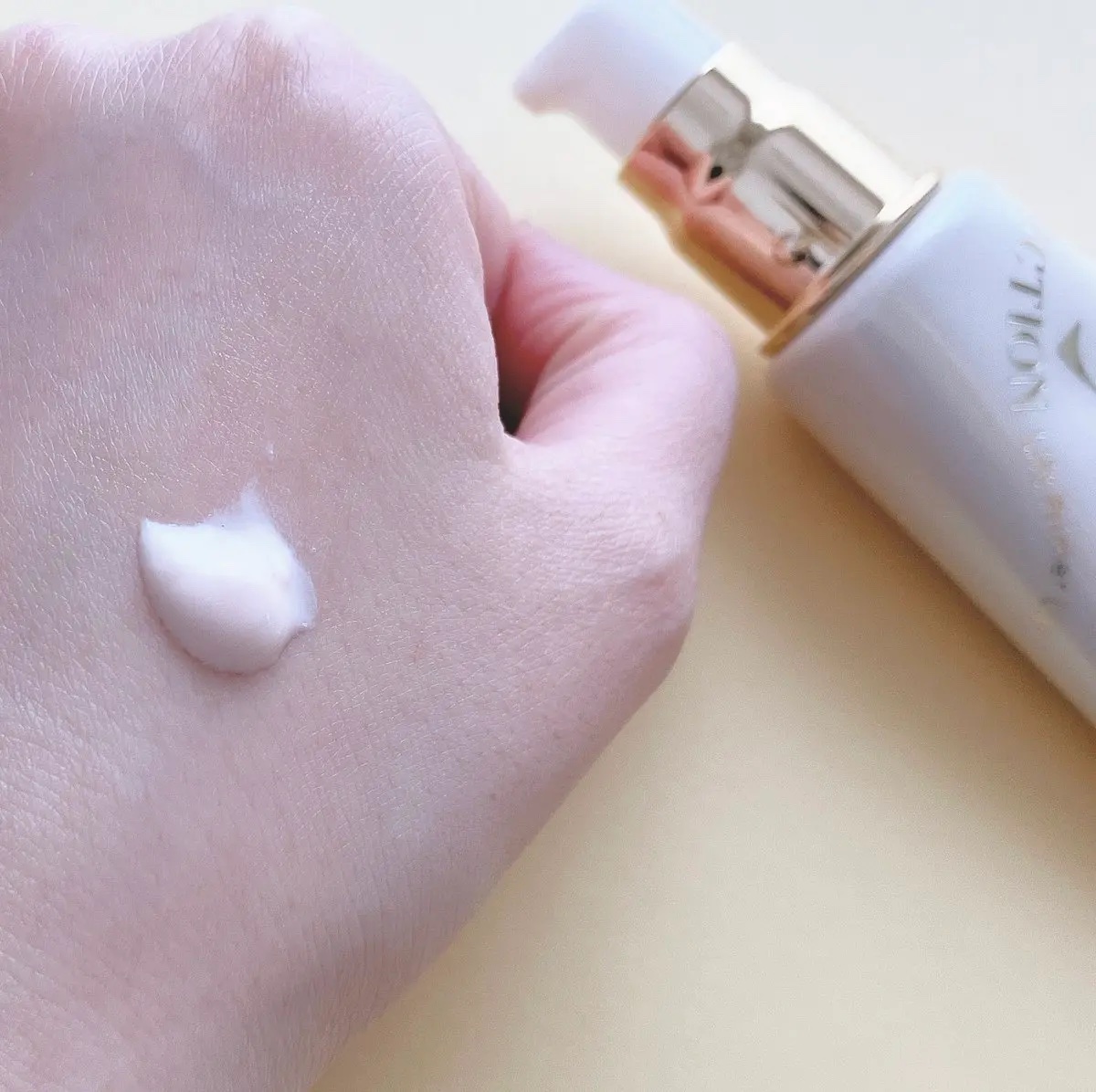 キスミー　フェルム　ベースディレクション　リフトプライマーUV/キスミー フェルム/化粧下地を使ったクチコミ（2枚目）