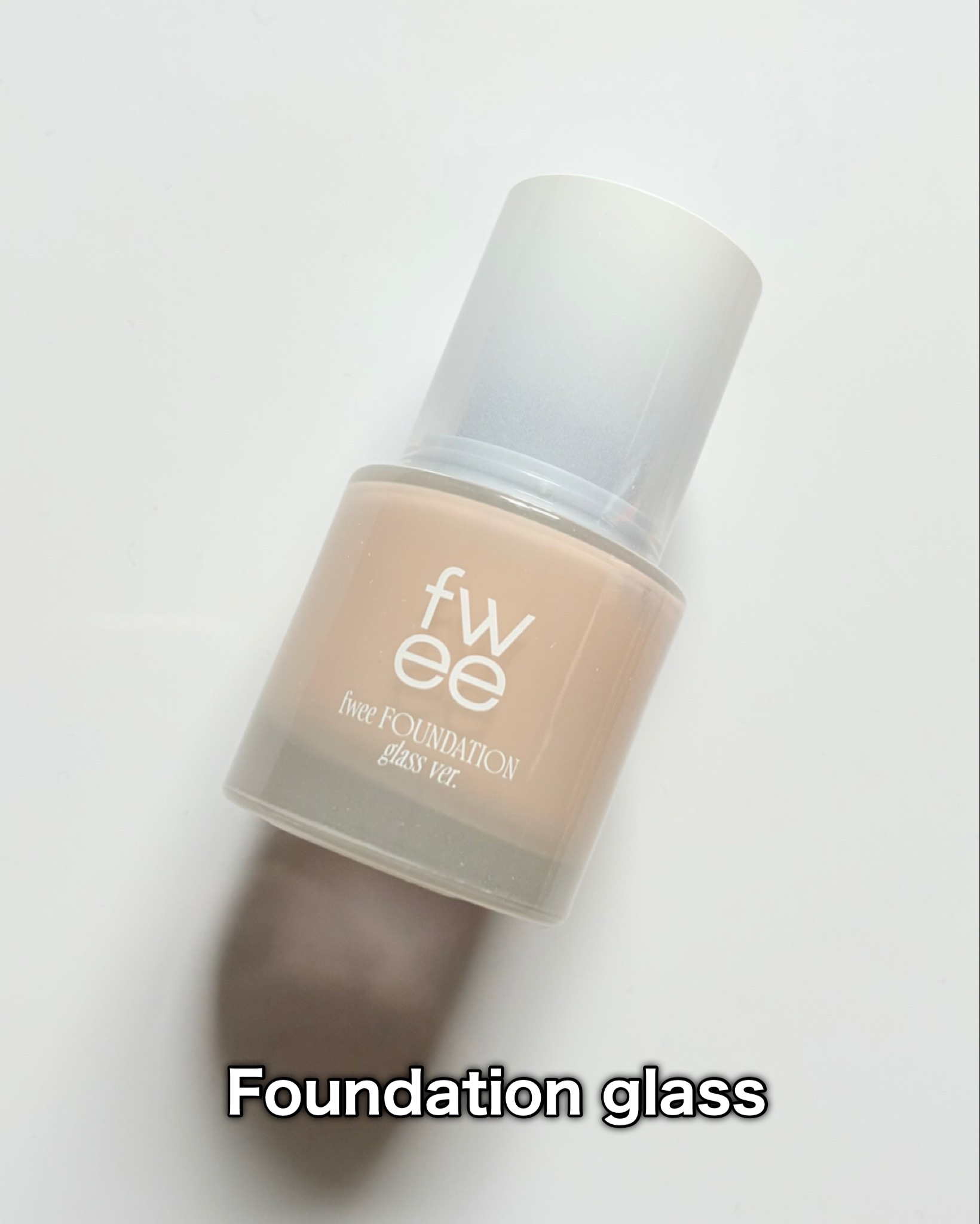 フィーファンデーションガラス/fwee/リキッドファンデーションを使ったクチコミ（2枚目）