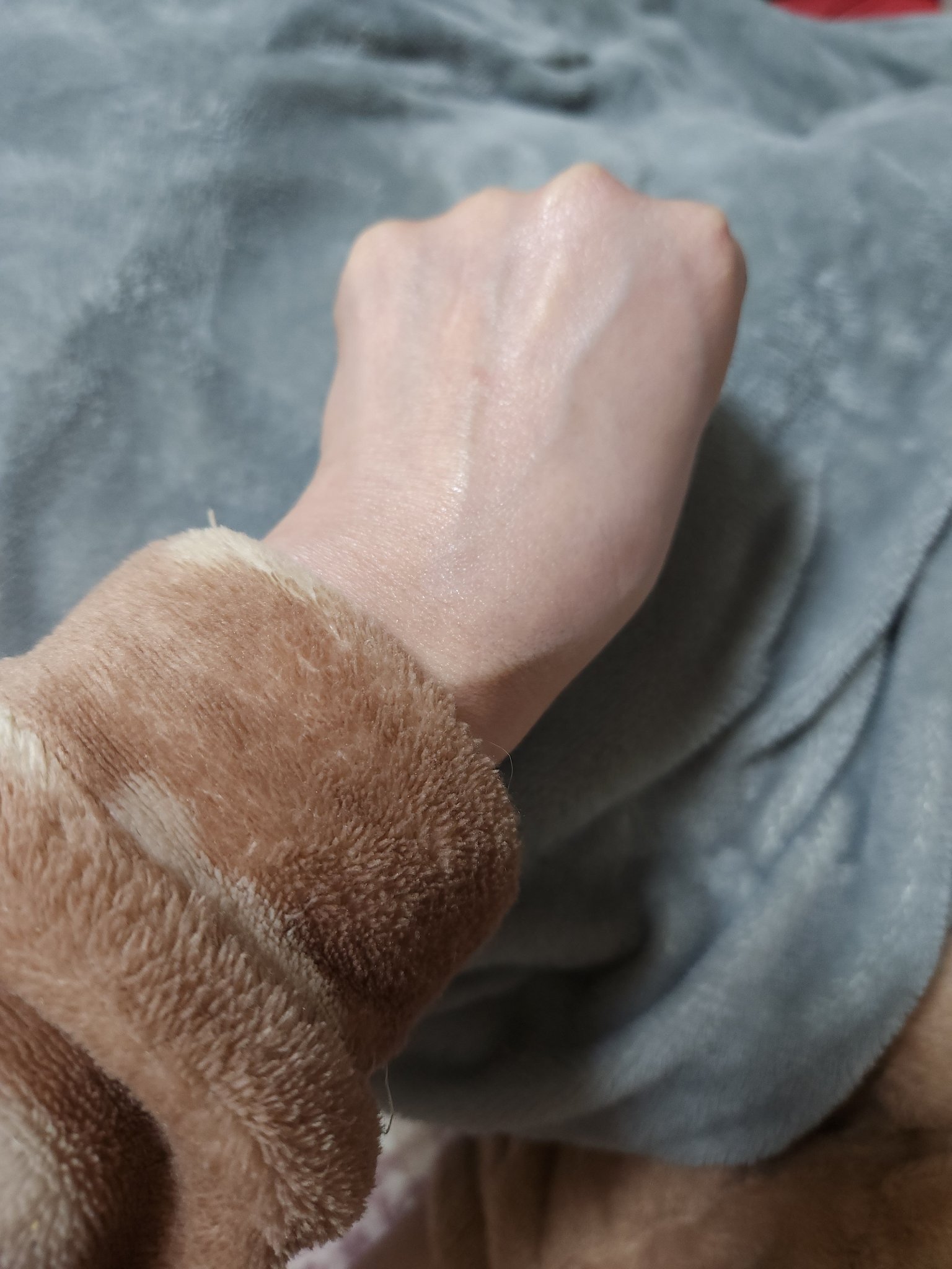 ダルバ ウォータフル トーンアップ サンクリーム(パープル)/ダルバ/日焼け止めクリームを使ったクチコミ（3枚目）