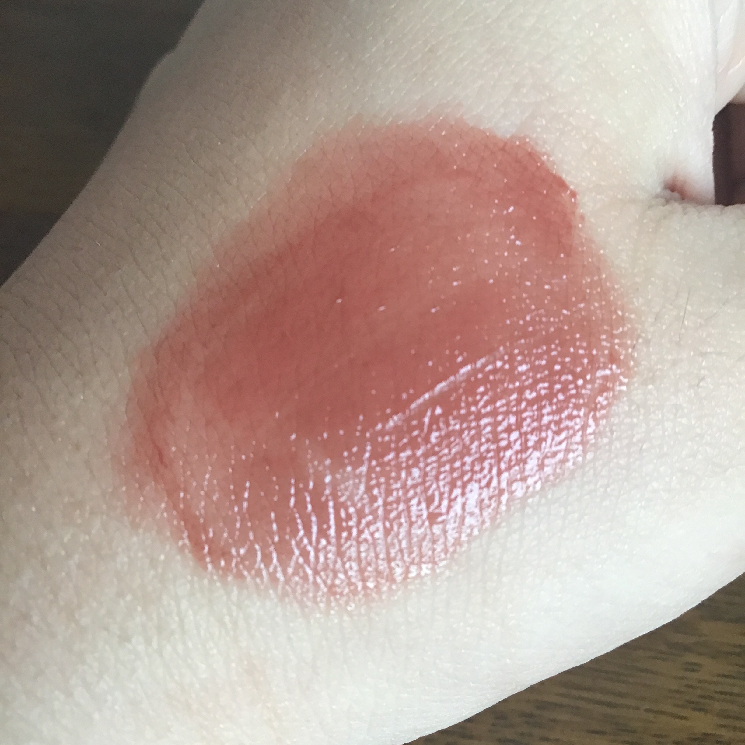 ジューシーラスティングティント/rom&nd/リップティントを使ったクチコミ（3枚目）