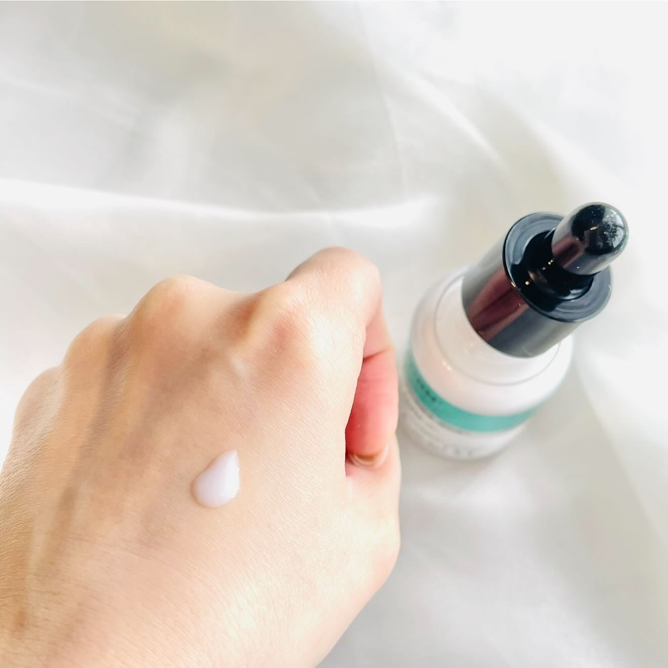 りぃさんのコスメ日記💄 on LIPS 「VTCOSMETICSリードルSPDRN+ハリ+ツヤ+透明感*..」(3枚目)