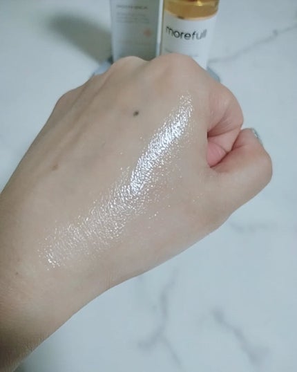 みぃ on LIPS 「毛穴保湿ケアに着目した導入美容液。モアフルスムースセラム(浸透..」(6枚目)