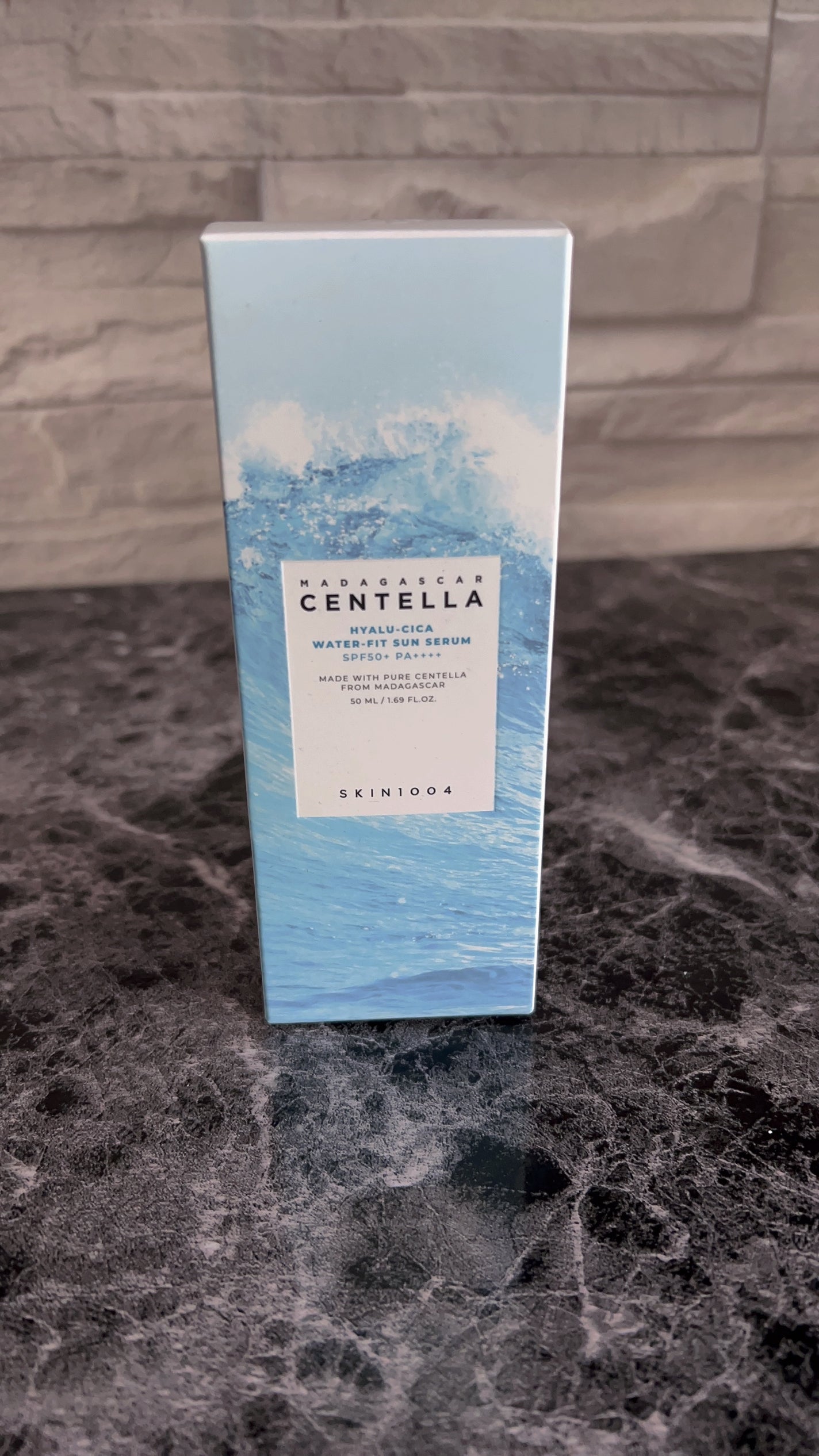 ヒアルーシカ ウォーターフィット サンセラム/SKIN1004/日焼け止めローションを使ったクチコミ(1枚目)