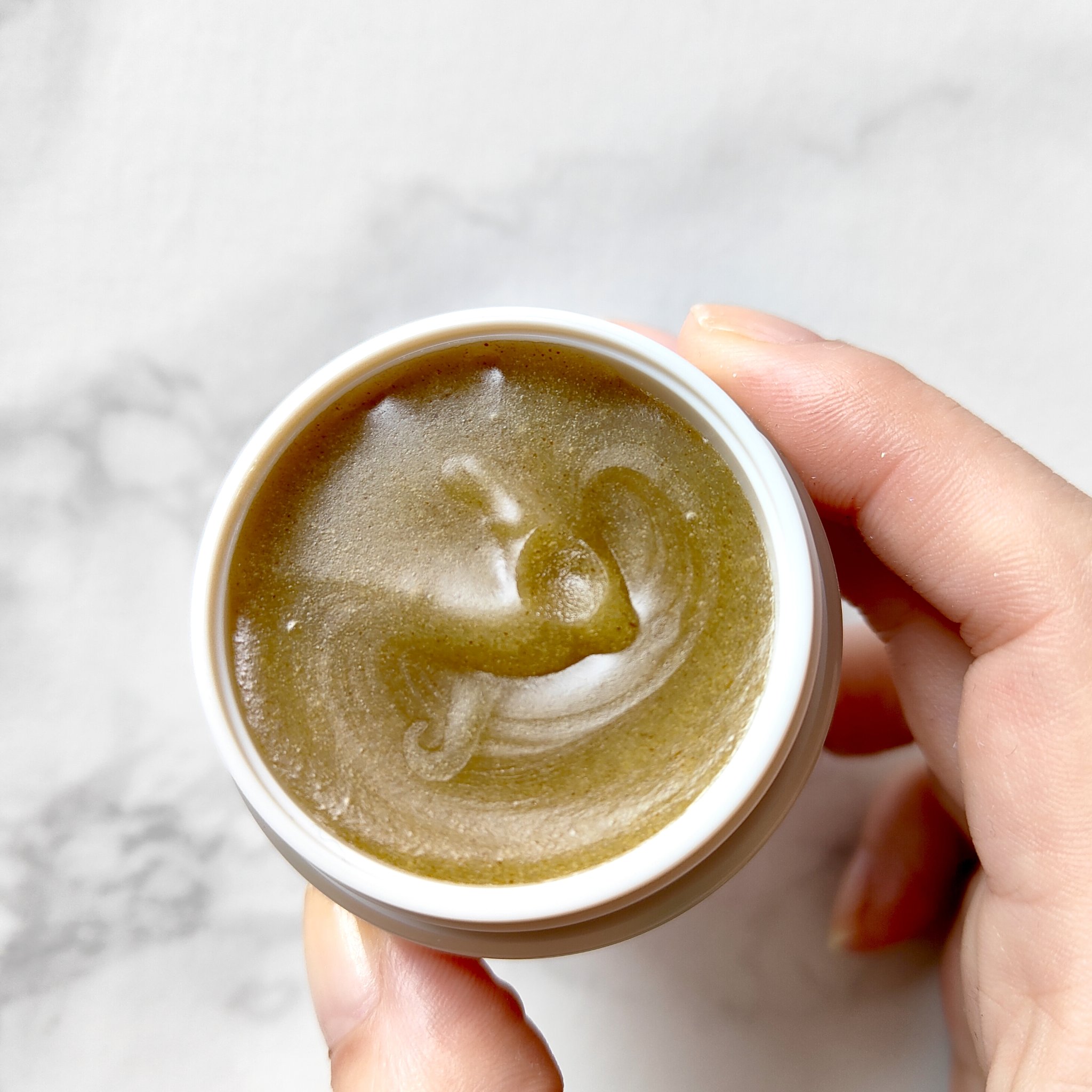 蜂彩膏　ハッカ成分有り/蜂の宝本舗/ボディクリームを使ったクチコミ（2枚目）