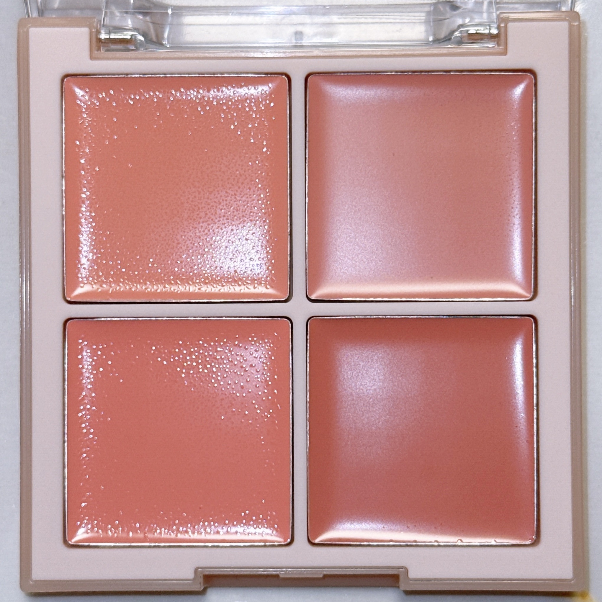 ブレンディングムードチーク/dasique/パウダーチークを使ったクチコミ（3枚目）