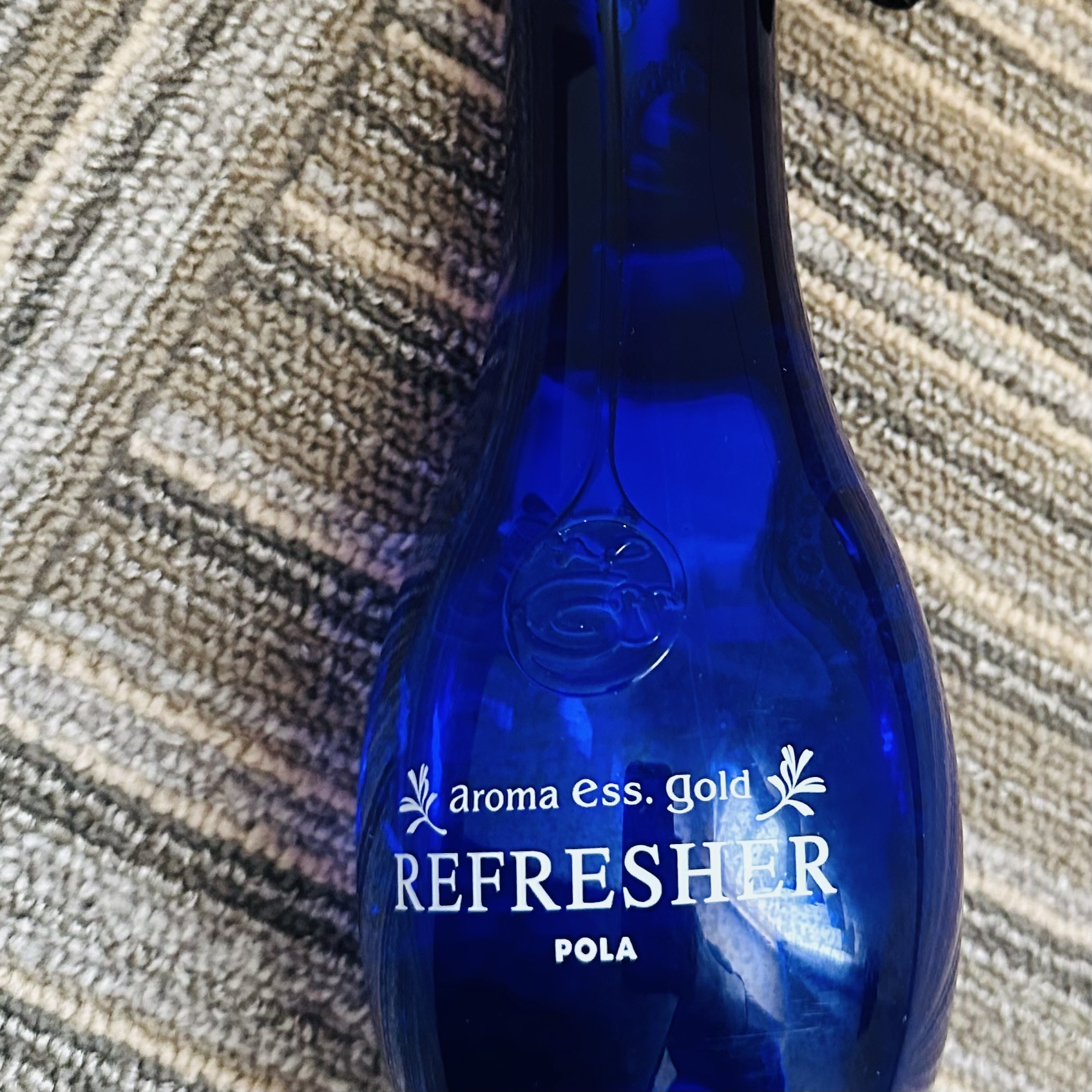 アロマエッセゴールド リフレッシャー/POLA/ファブリックミストを使ったクチコミ（2枚目）
