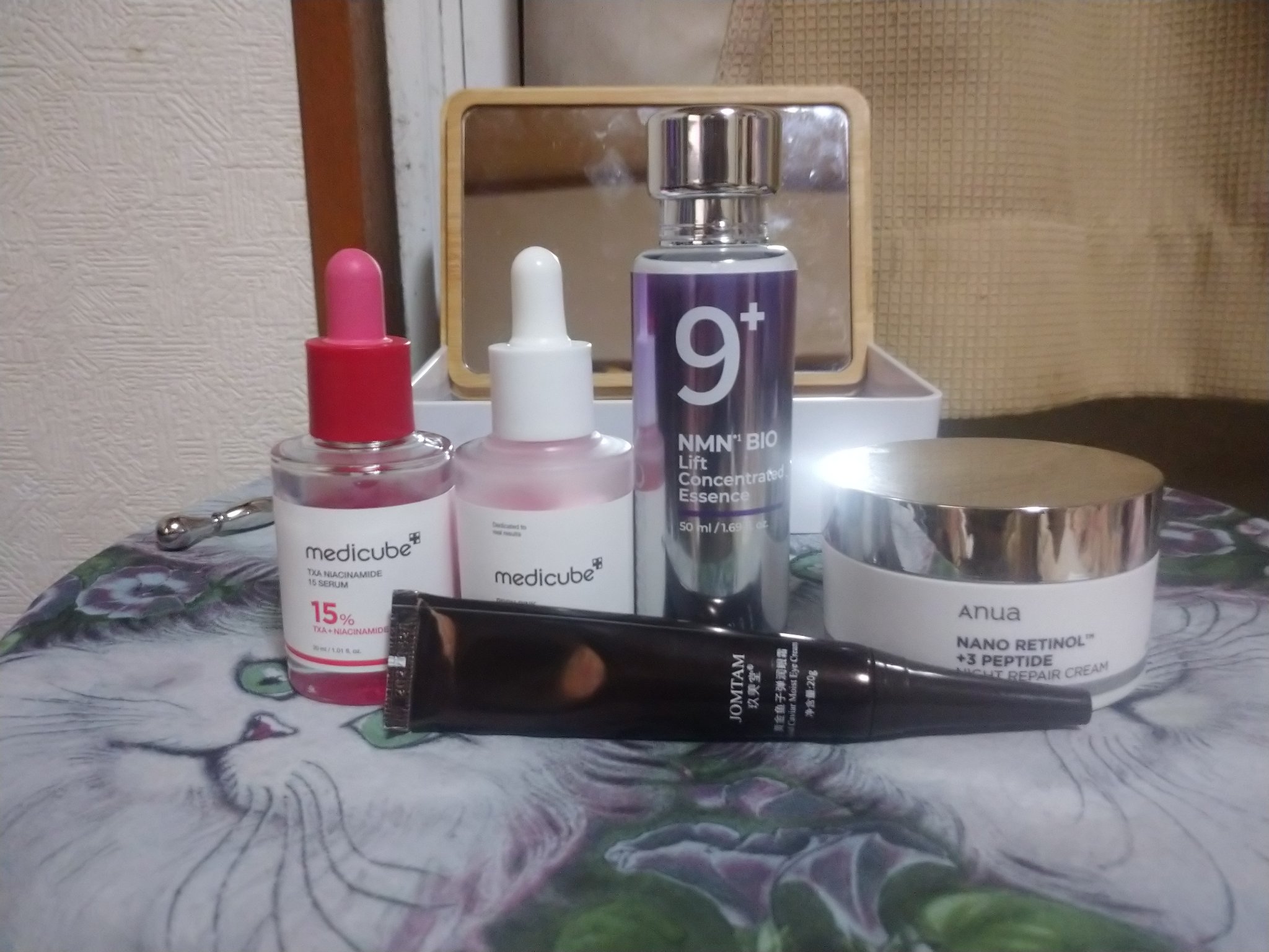 黄金キャビアアイクリーム/JOMTAM/アイケア・アイクリームを使ったクチコミ（2枚目）