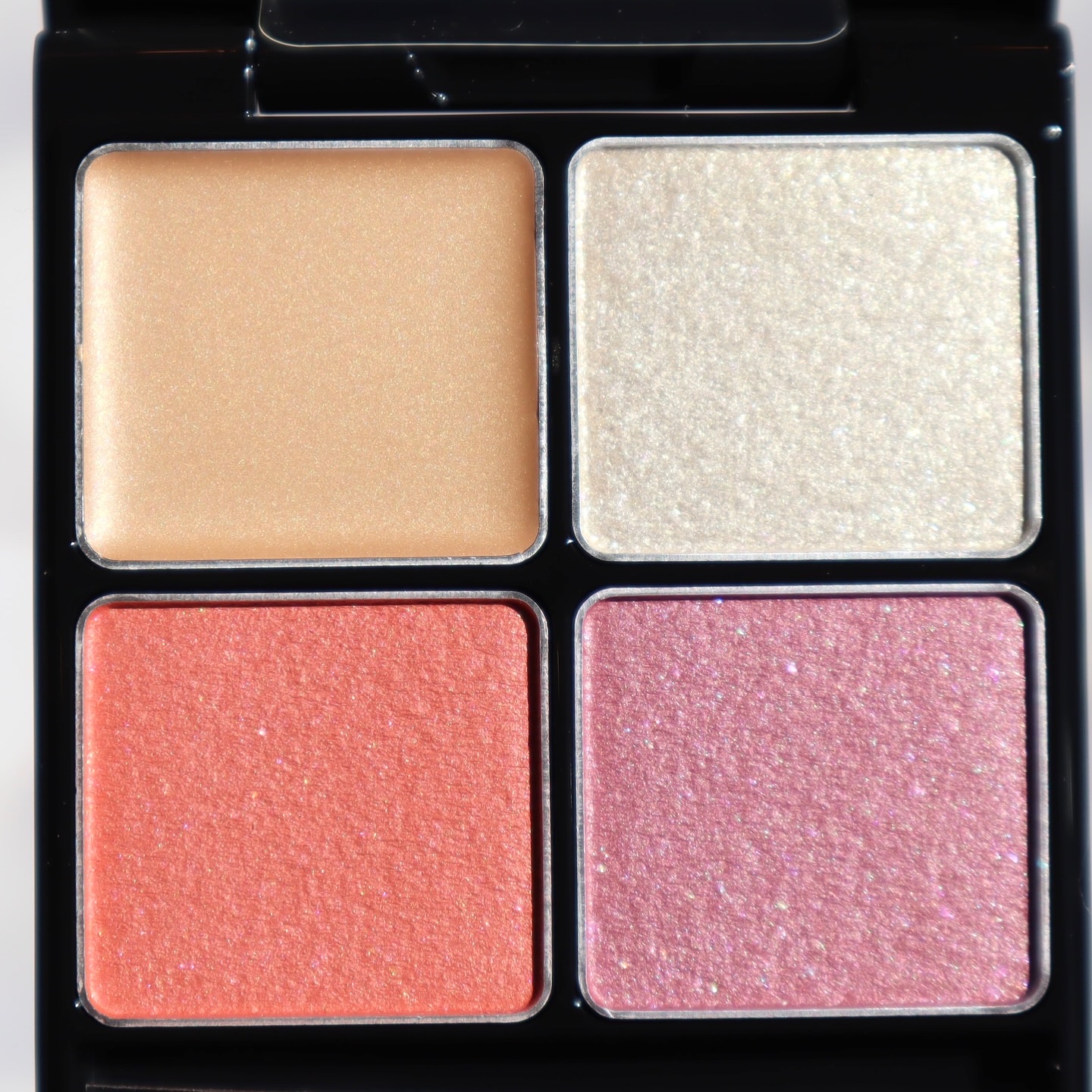 B.A 3Dオアシス アイカラー/B.A/パウダーアイシャドウを使ったクチコミ（3枚目）