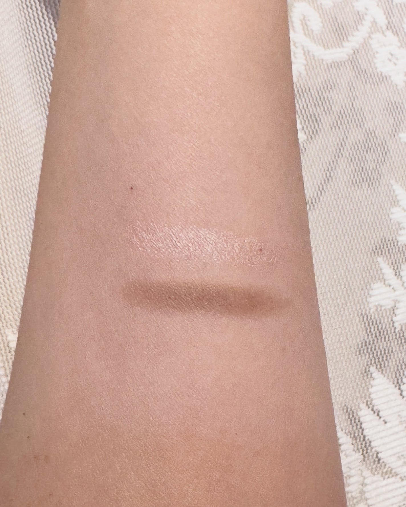 Non/フォロバ100 on LIPS 「✨たった1本で簡単小顔✨トゥークールフォースクールアートクラス..」(3枚目)