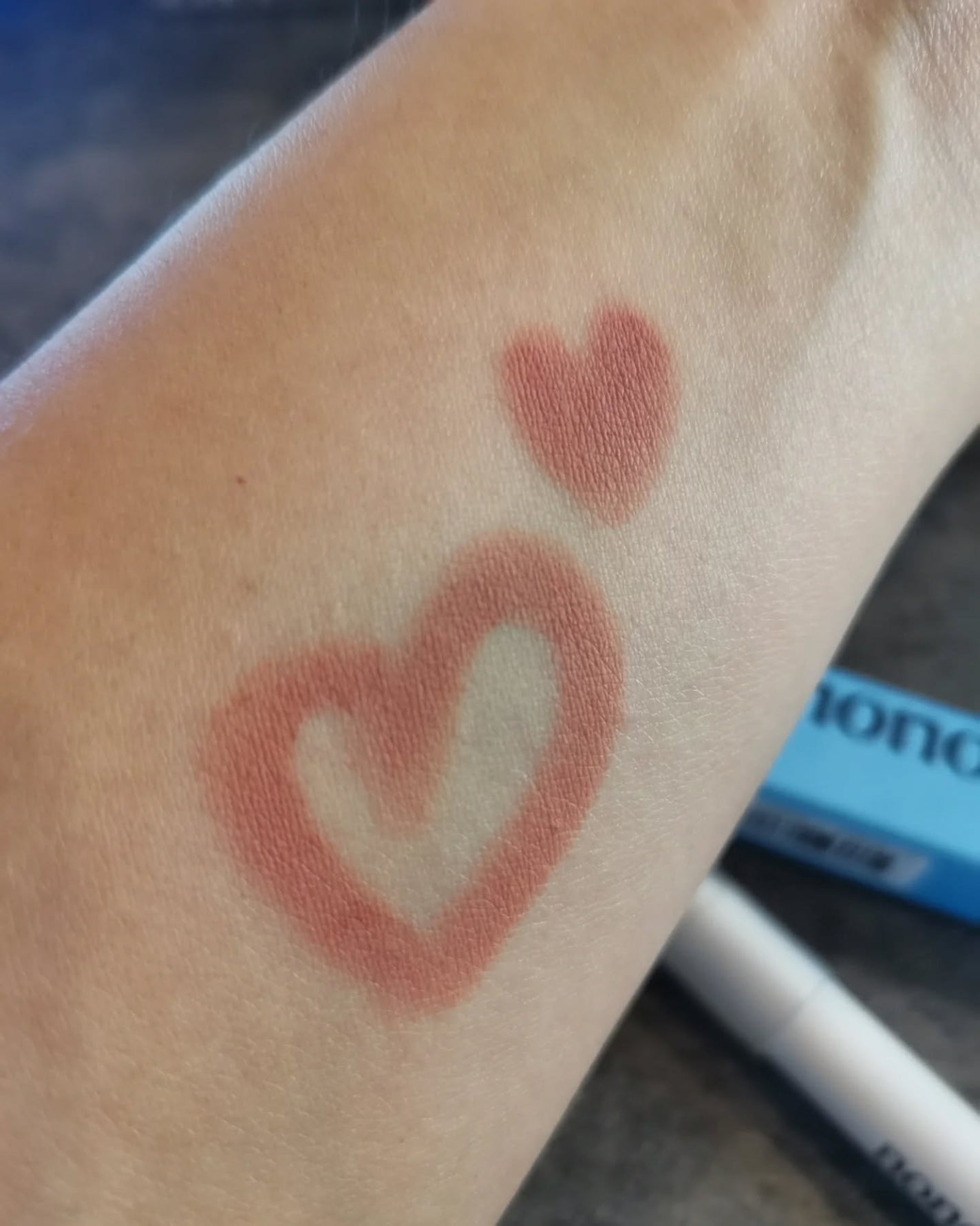 オーバーデューリップペンシル/nonoer/リップライナーを使ったクチコミ(6枚目)