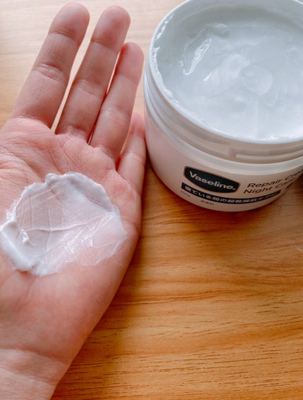ヴァセリンリペアクリームナイトケア/ヴァセリン/ボディクリームを使ったクチコミ(4枚目)