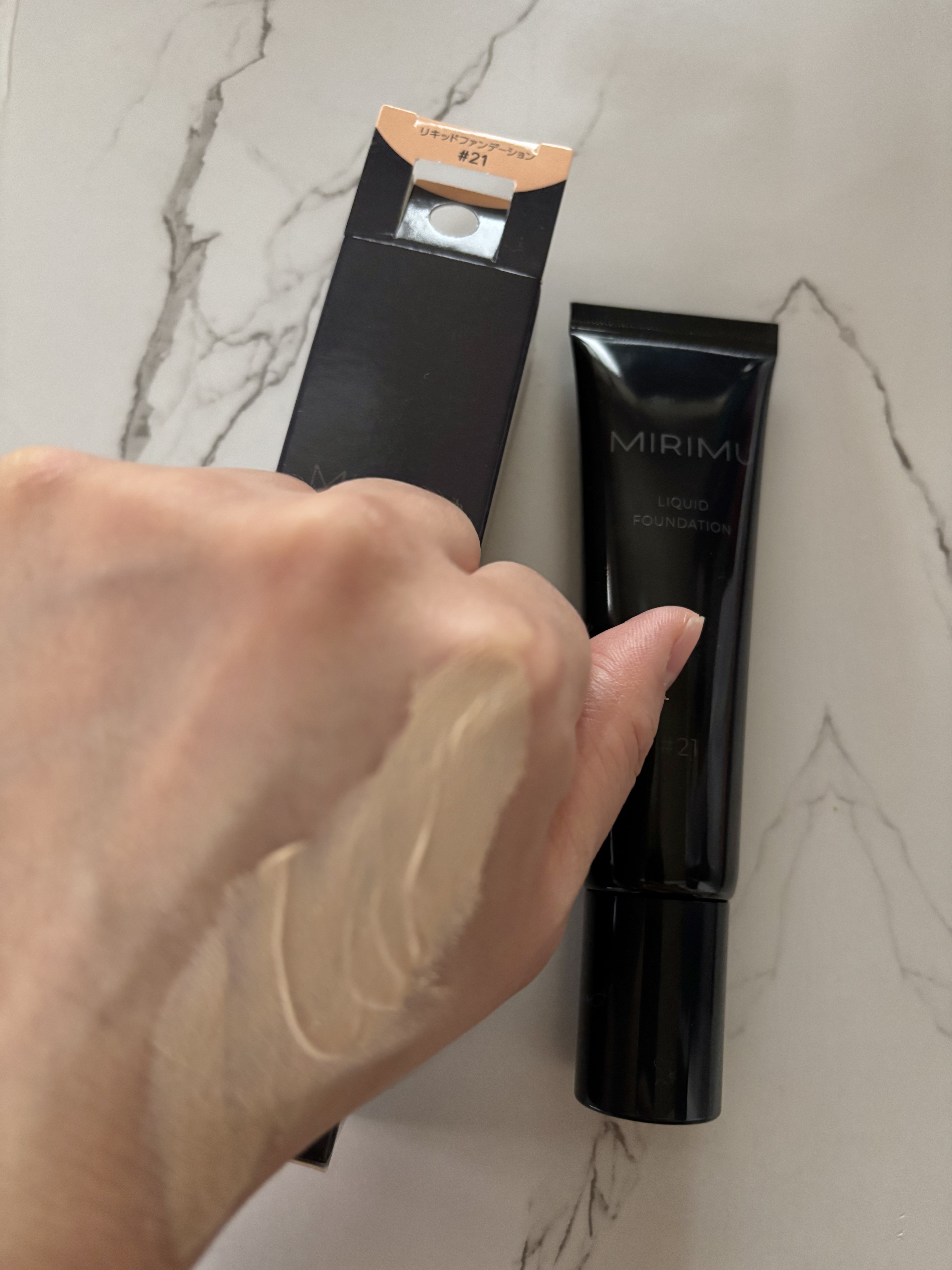 リキッドファンデーション/MIRIMU/リキッドファンデーションを使ったクチコミ（3枚目）
