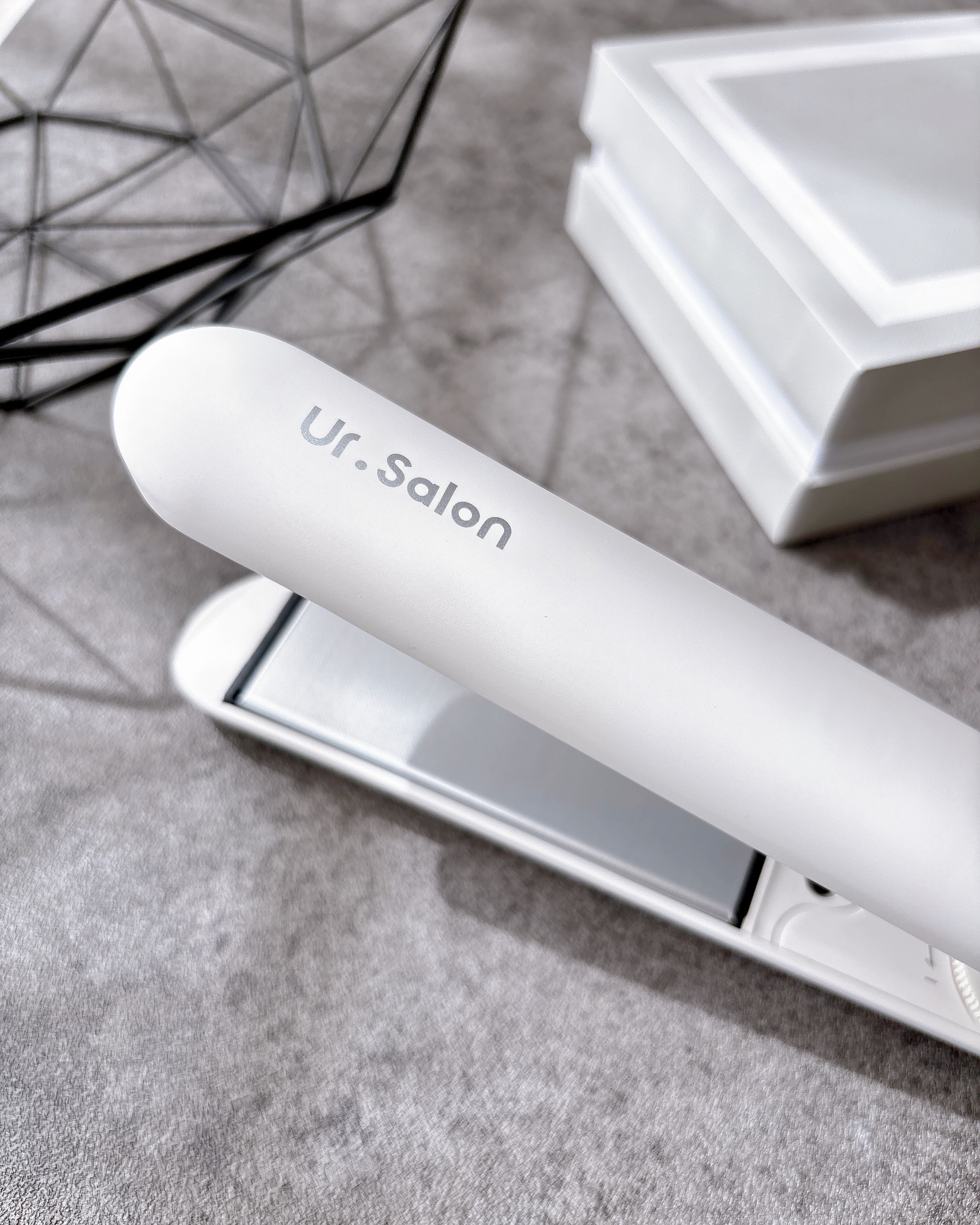 【新品未開封】Ur.Salon◯プレミアムビューティヘアアイロン S 独自プレートで、ワンランク上の滑らかな髪へ】プレミアム