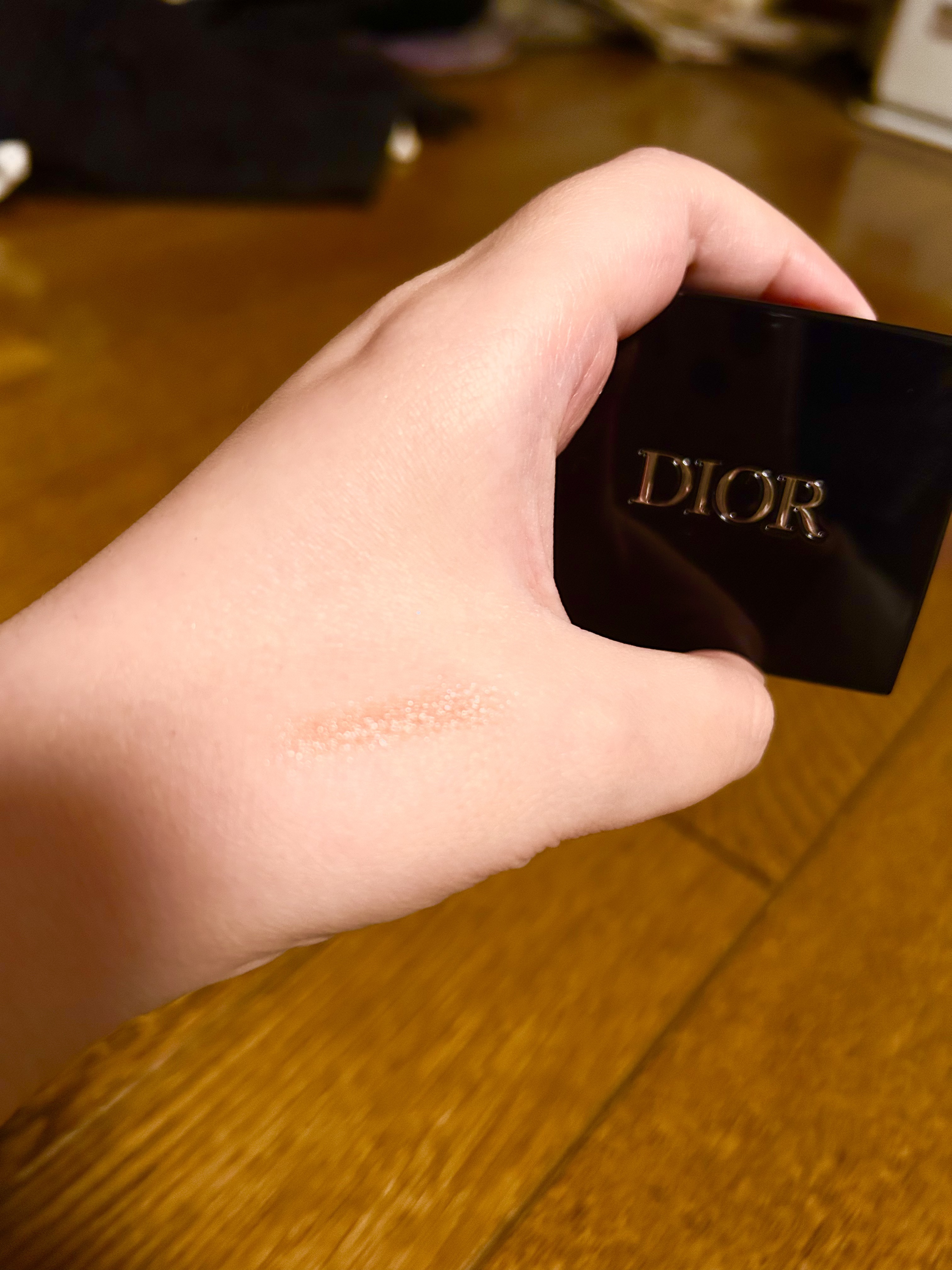 ディオールショウ モノ クルール 755 ローズ チュール/Dior/アイシャドウを使ったクチコミ（1枚目）