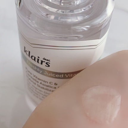 フレッシュリージュースドビタミンチャージングセラム(30ml)/Klairs/美容液を使ったクチコミ(3枚目)