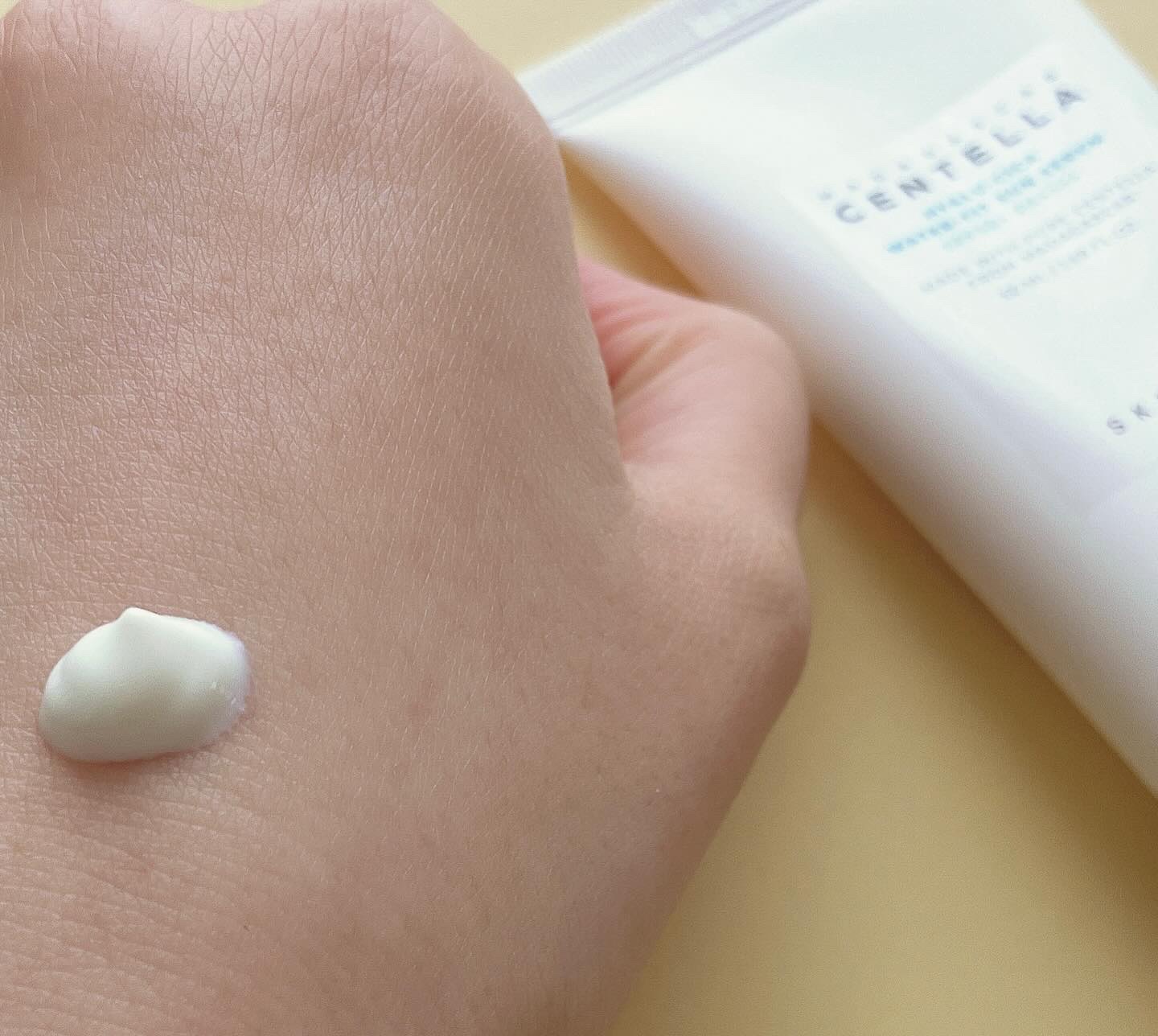 ヒアルーシカ ウォーターフィット サンセラム/SKIN1004/日焼け止めローションを使ったクチコミ（2枚目）