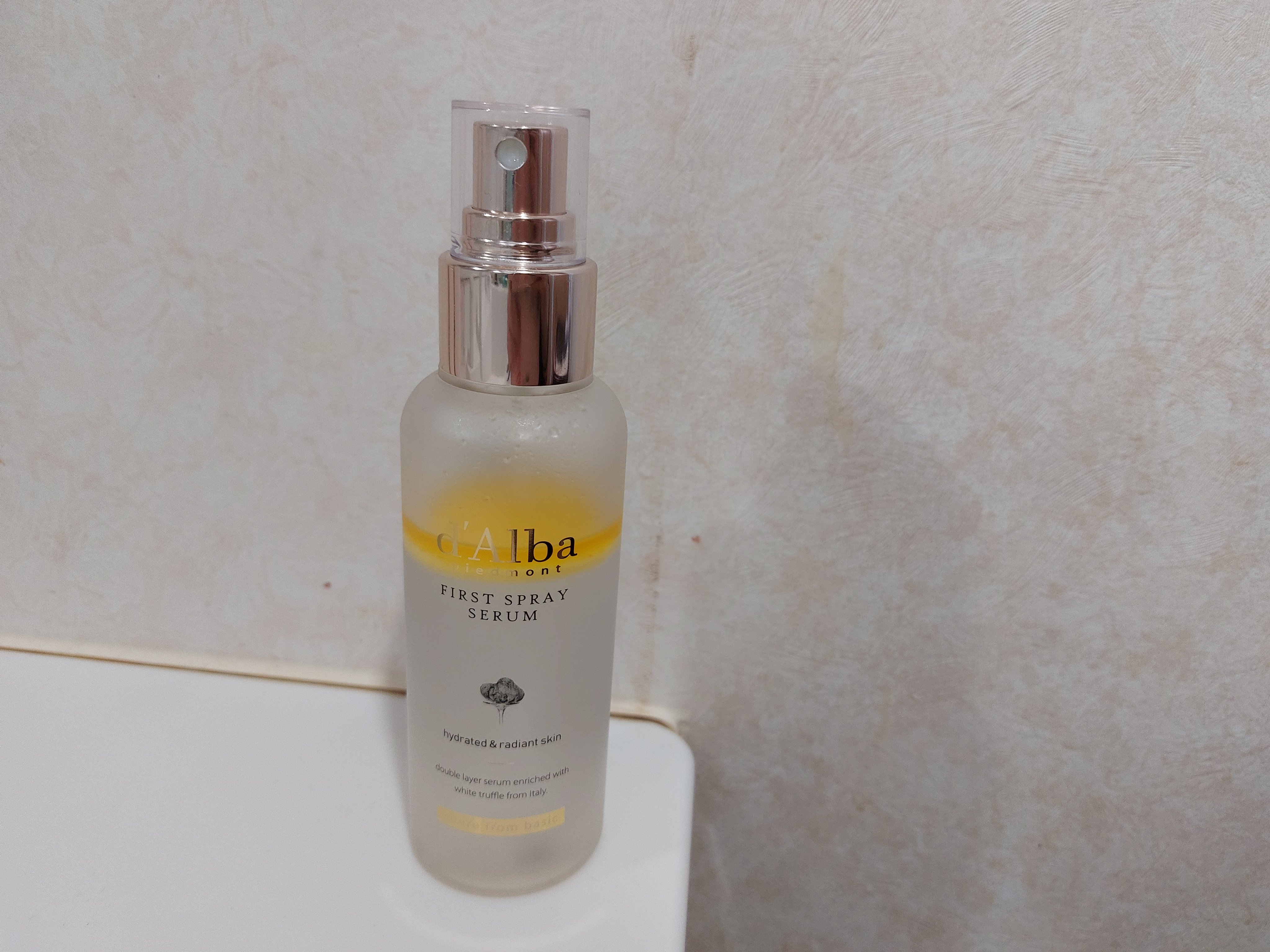 ダルバ ホワイトトリュフファーストスプレーセラム/ダルバ/ミスト状化粧水を使ったクチコミ（1枚目）