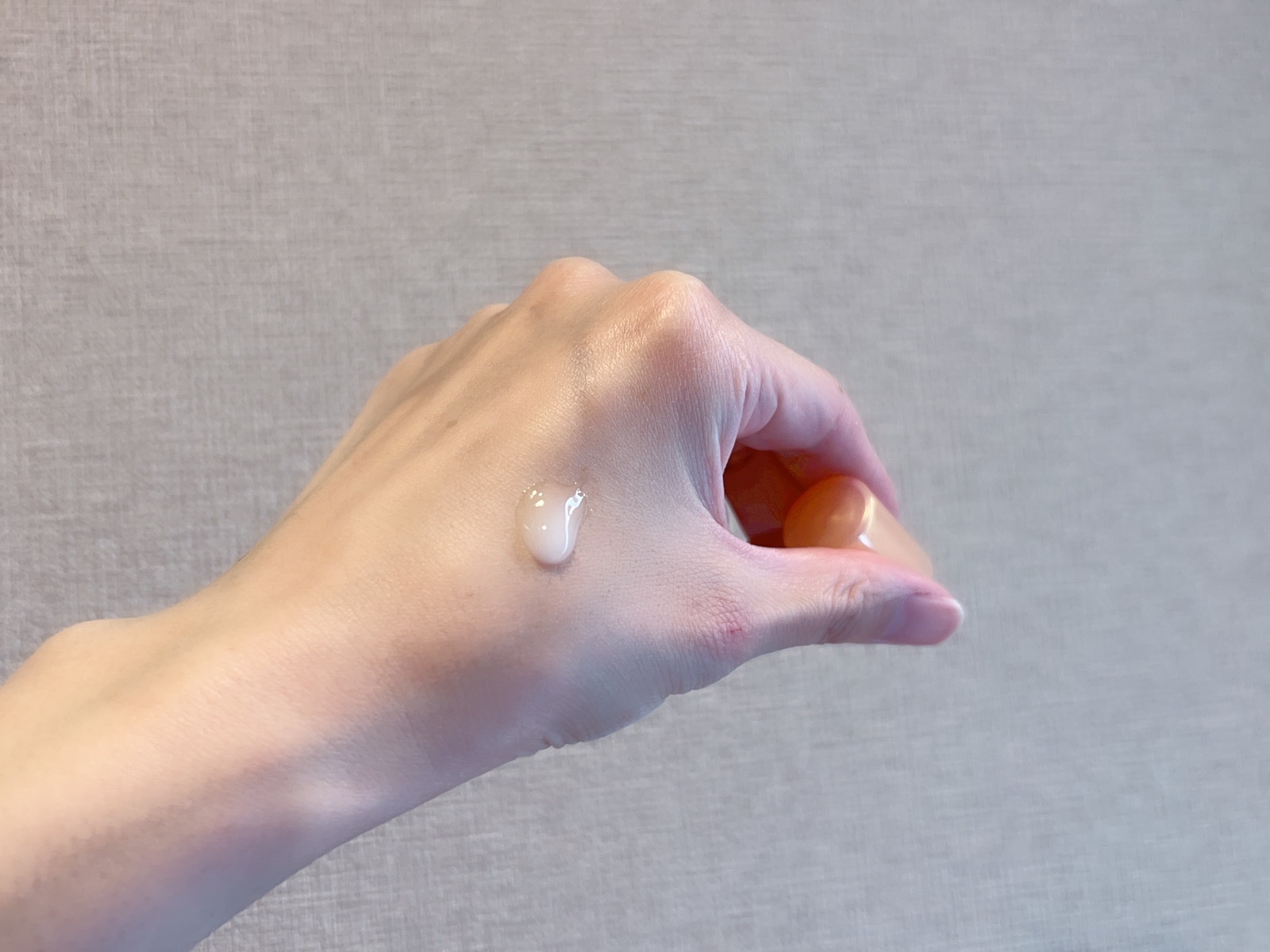 8x4 アロマスイッチ 涼感ネックジェル マンハッタンリネンの香り/８ｘ４/デオドラント・制汗剤を使ったクチコミ（3枚目）