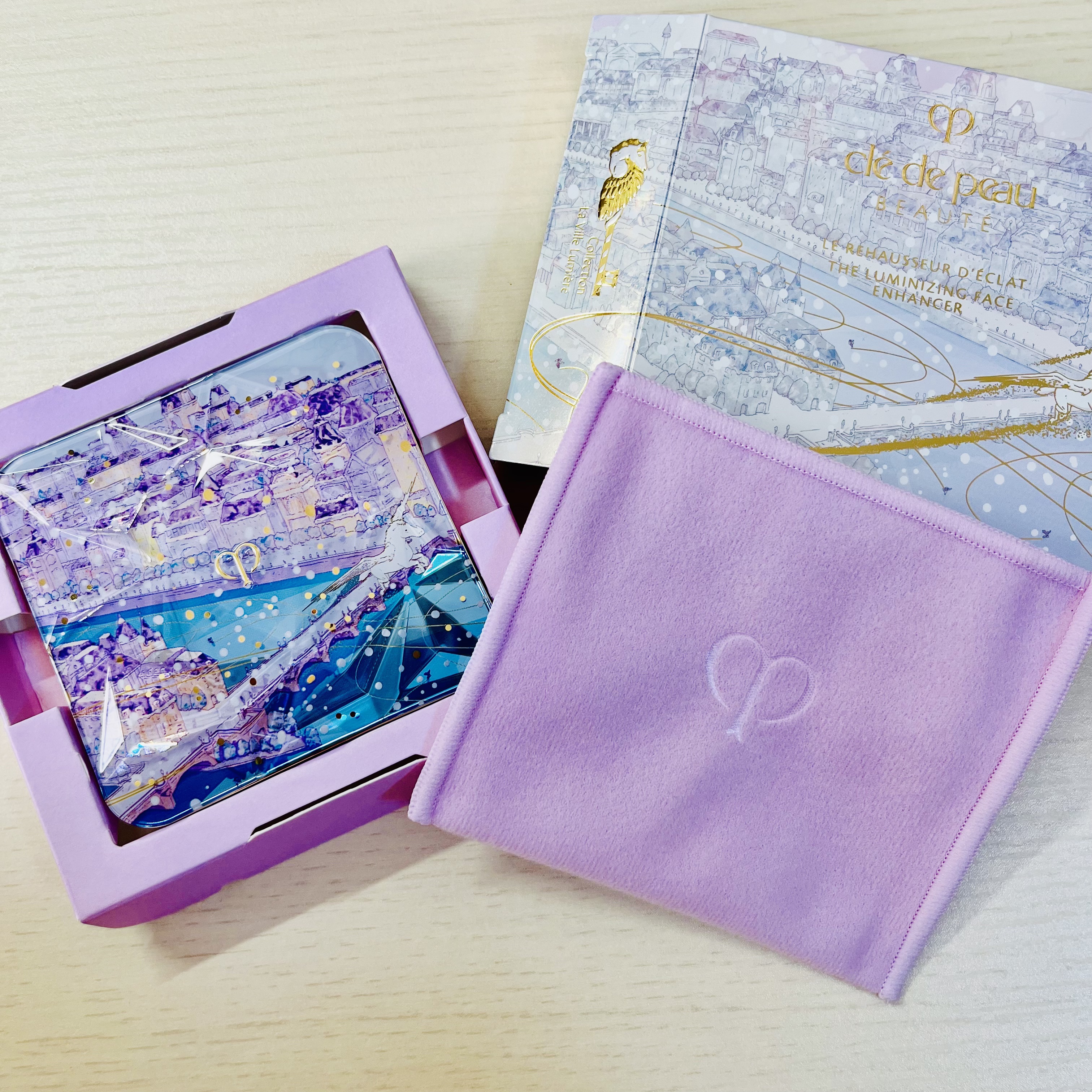 ル・レオスールデクラ /クレ・ド・ポー ボーテ/パウダーハイライトを使ったクチコミ（2枚目）