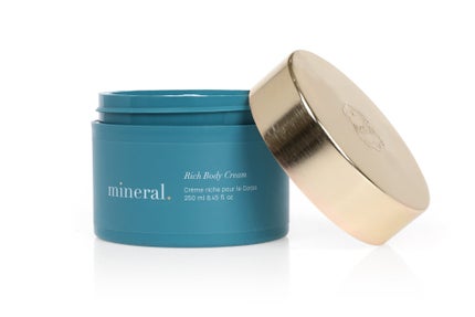 Laline mineral.  リッチボディクリーム