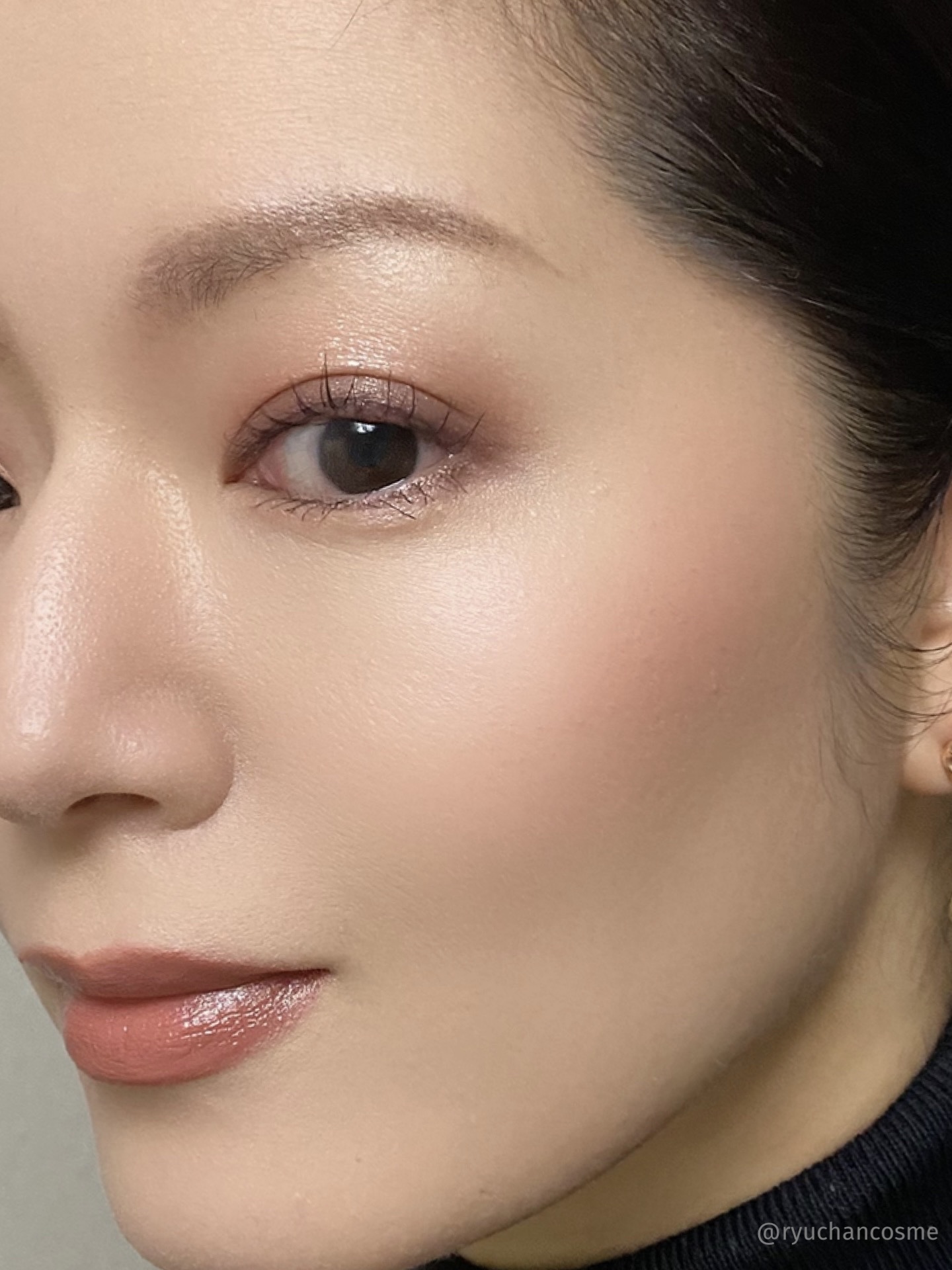 メテオリット ビーユ/GUERLAIN/フェイスパウダーを使ったクチコミ（3枚目）