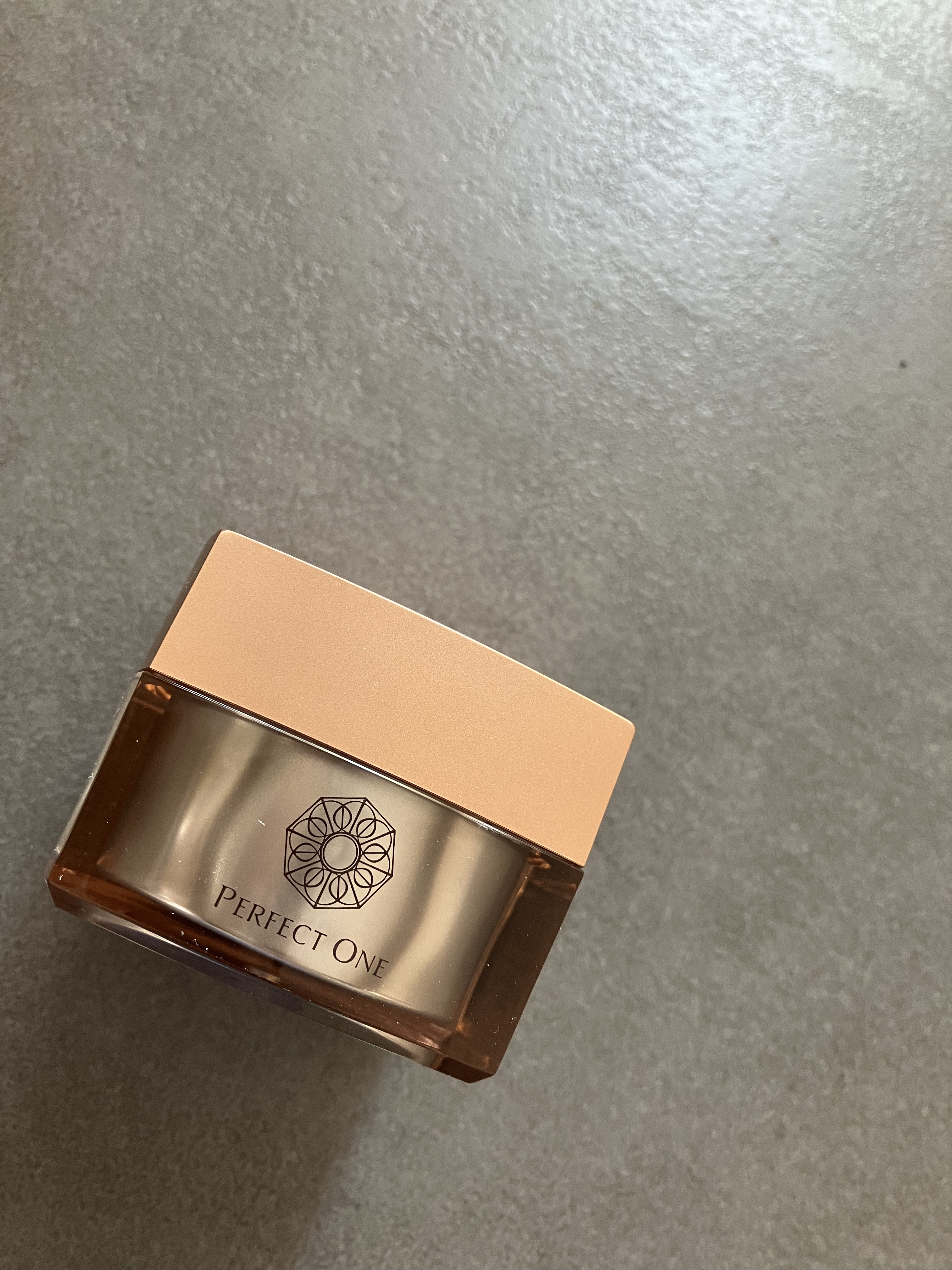 パーフェクトワン 薬用リンクルストレッチジェル/パーフェクトワン/オールインワン化粧品を使ったクチコミ（2枚目）