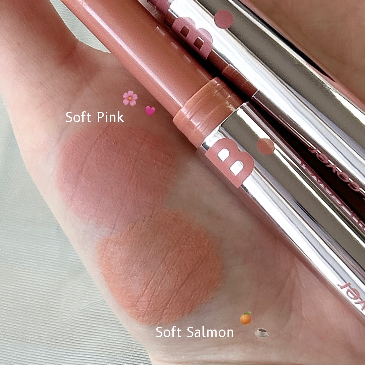 カバーリップベース/BANILA CO/リップライナーを使ったクチコミ（3枚目）