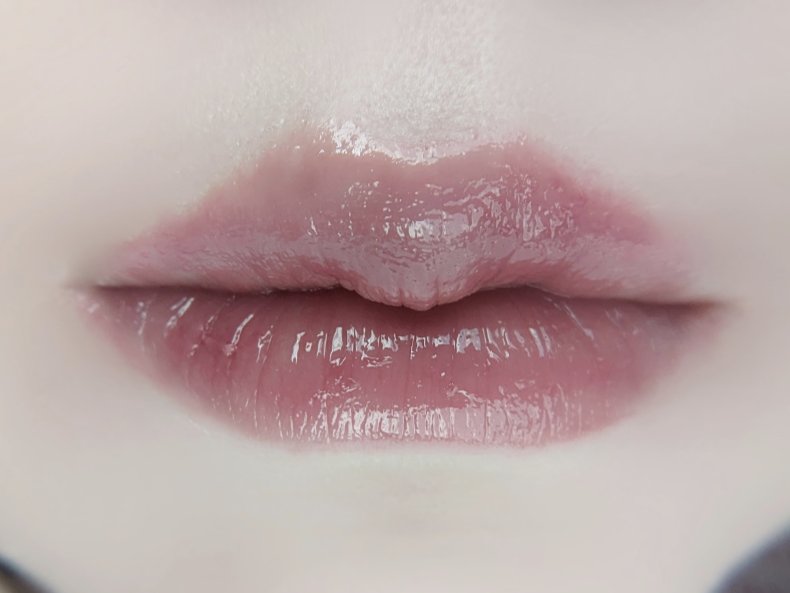 グラスティングメルティングバーム/rom&amp;nd/リップバームを使ったクチコミ（2枚目）