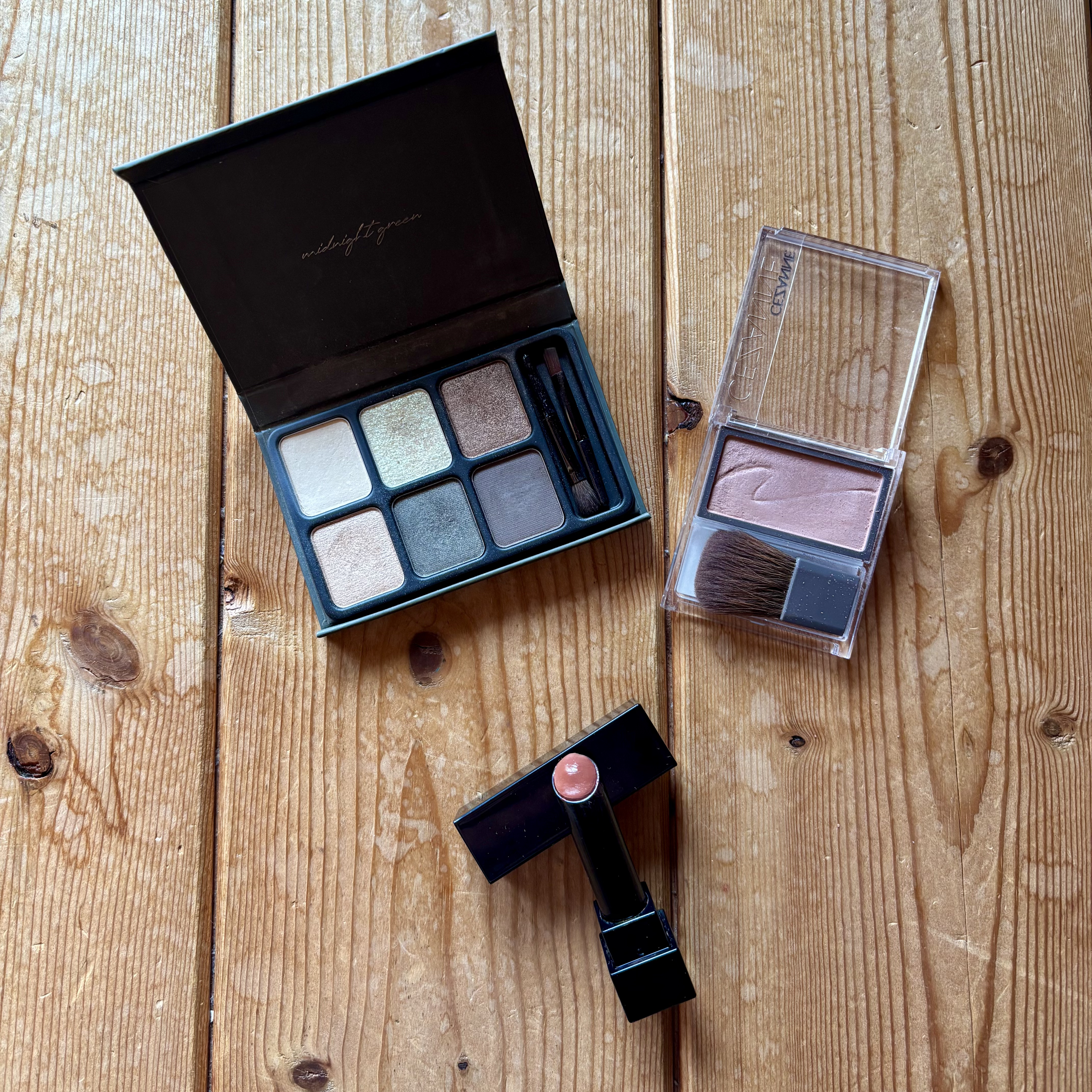 アイカラーパレット/heme/アイシャドウパレットを使ったクチコミ（1枚目）