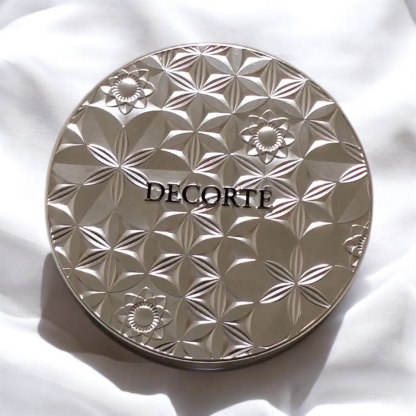 ルース パウダー/DECORTÉ/ルースパウダーを使ったクチコミ(1枚目)