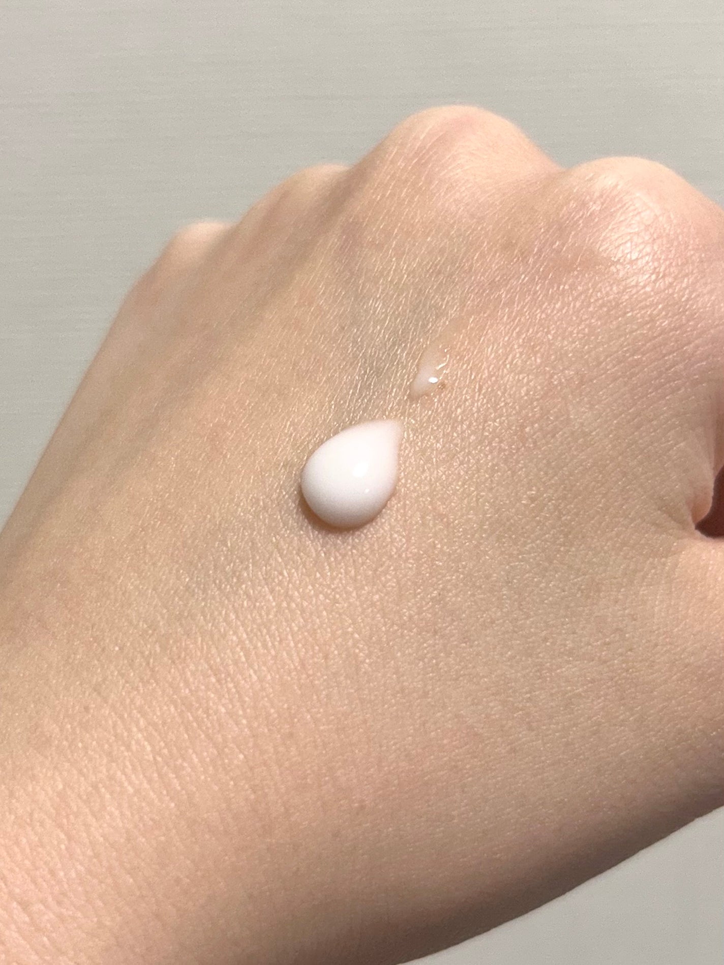 フィックスオンプライマー mininiコラボver/CODE GLO KOLOR/化粧下地を使ったクチコミ(2枚目)