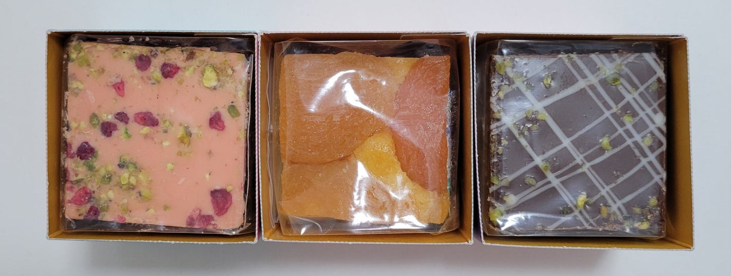 ãè
¹ð§¡/ãã©ãã on LIPS ãATELIERMELLOWHICH3çš®ãã£ã¡ãçŸå³ããðããã..ãïŒ2æç®ïŒ