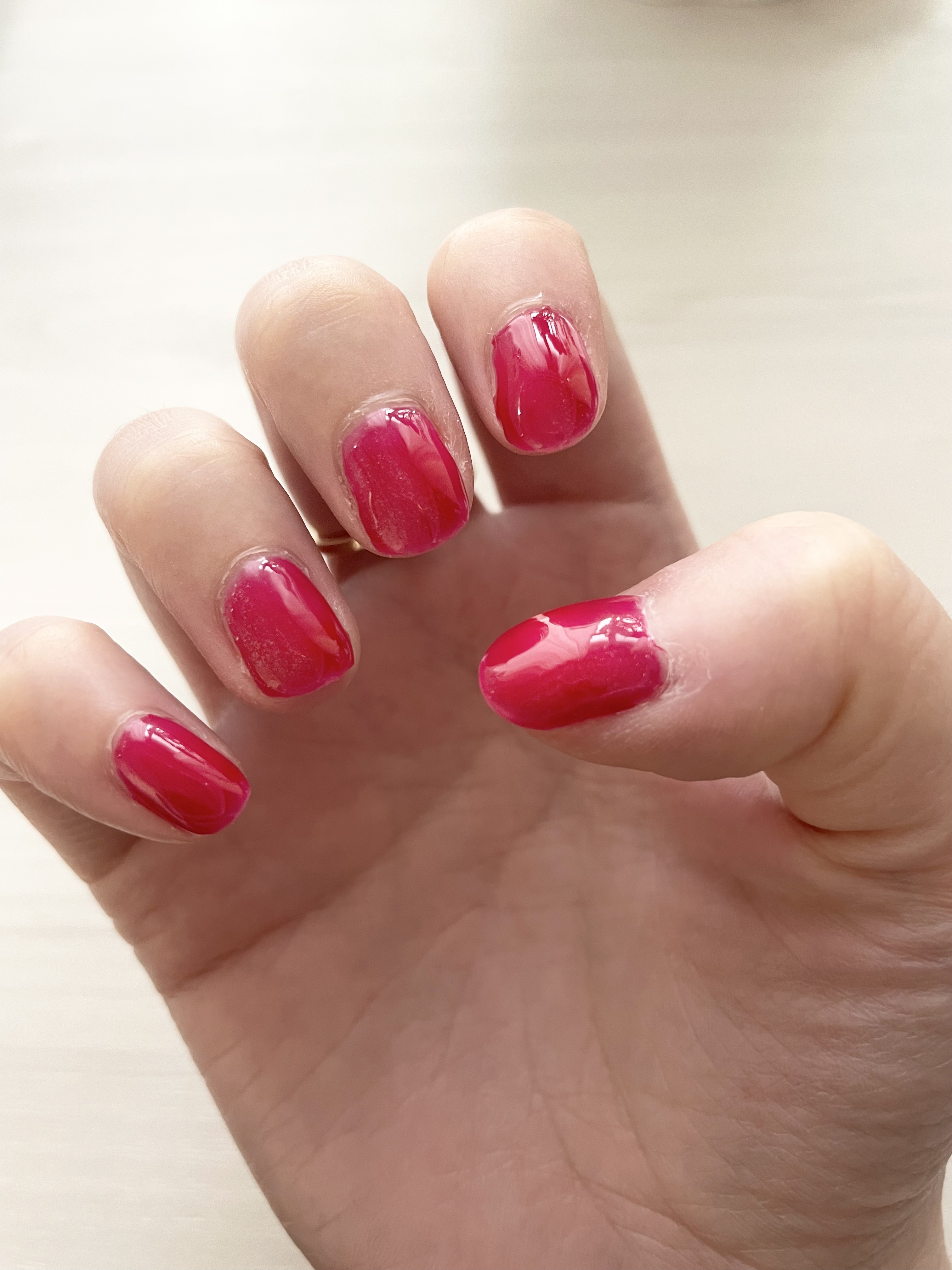 BRG ジェルネイル 22 レッド/DAISO/ジェルネイルを使ったクチコミ（1枚目）