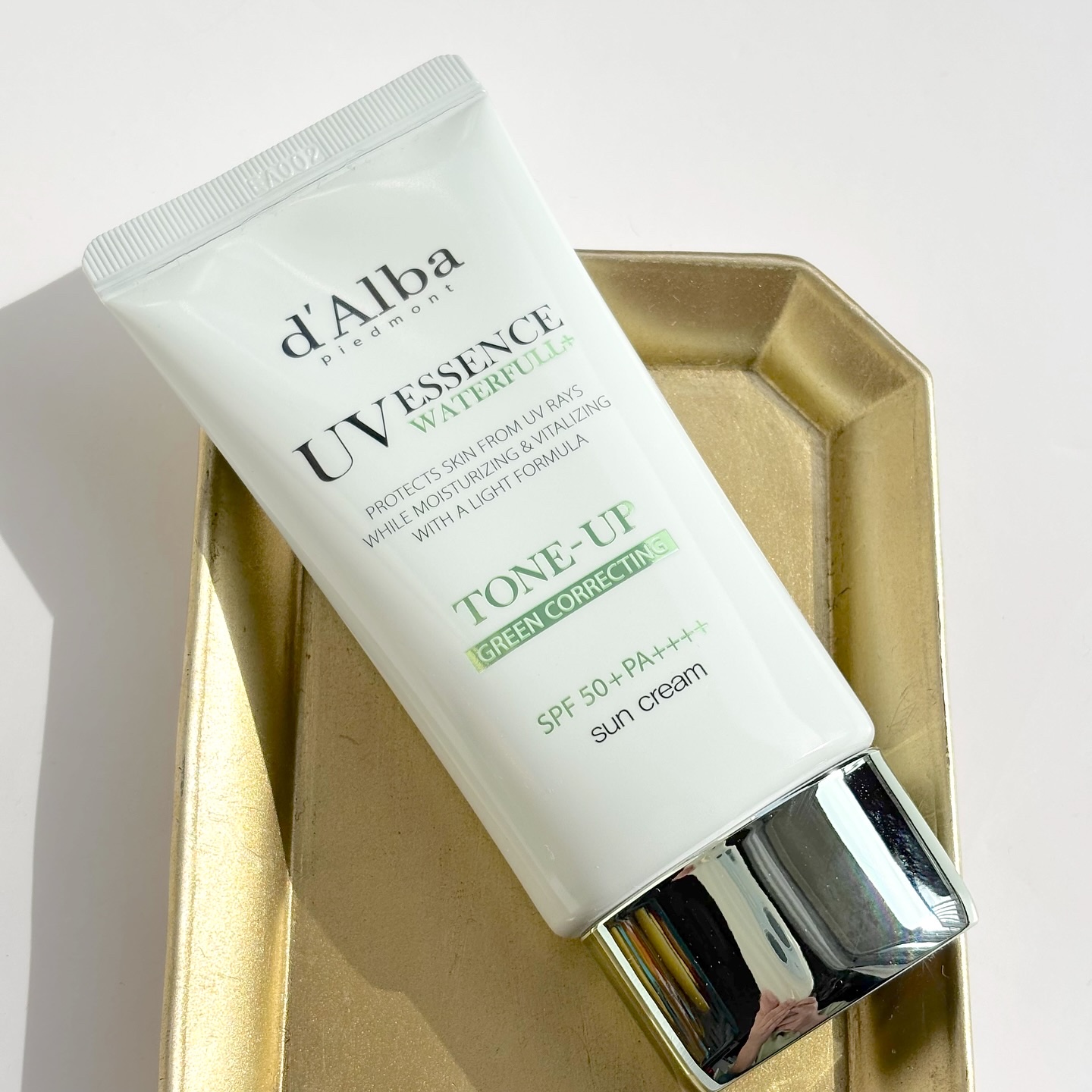 クリーンティーツリーリポソームトーンアップサンクリーム（グリーン）/ダルバ/日焼け止めクリームを使ったクチコミ（2枚目）