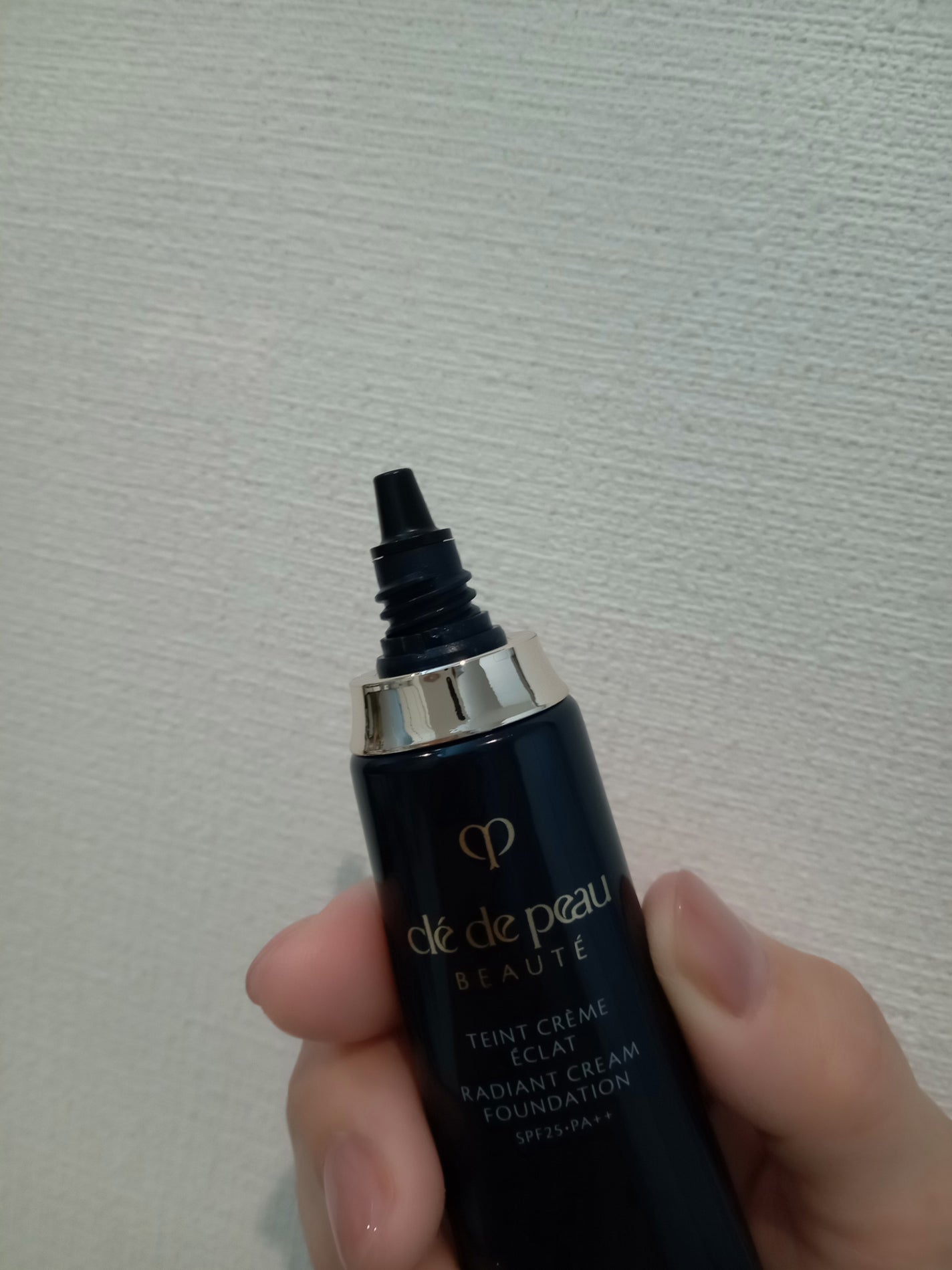 クレ・ド・ポー ボーテ タンクレームエクラn/クレ・ド・ポー ボーテ/クリーム・エマルジョンファンデーションを使ったクチコミ(2枚目)