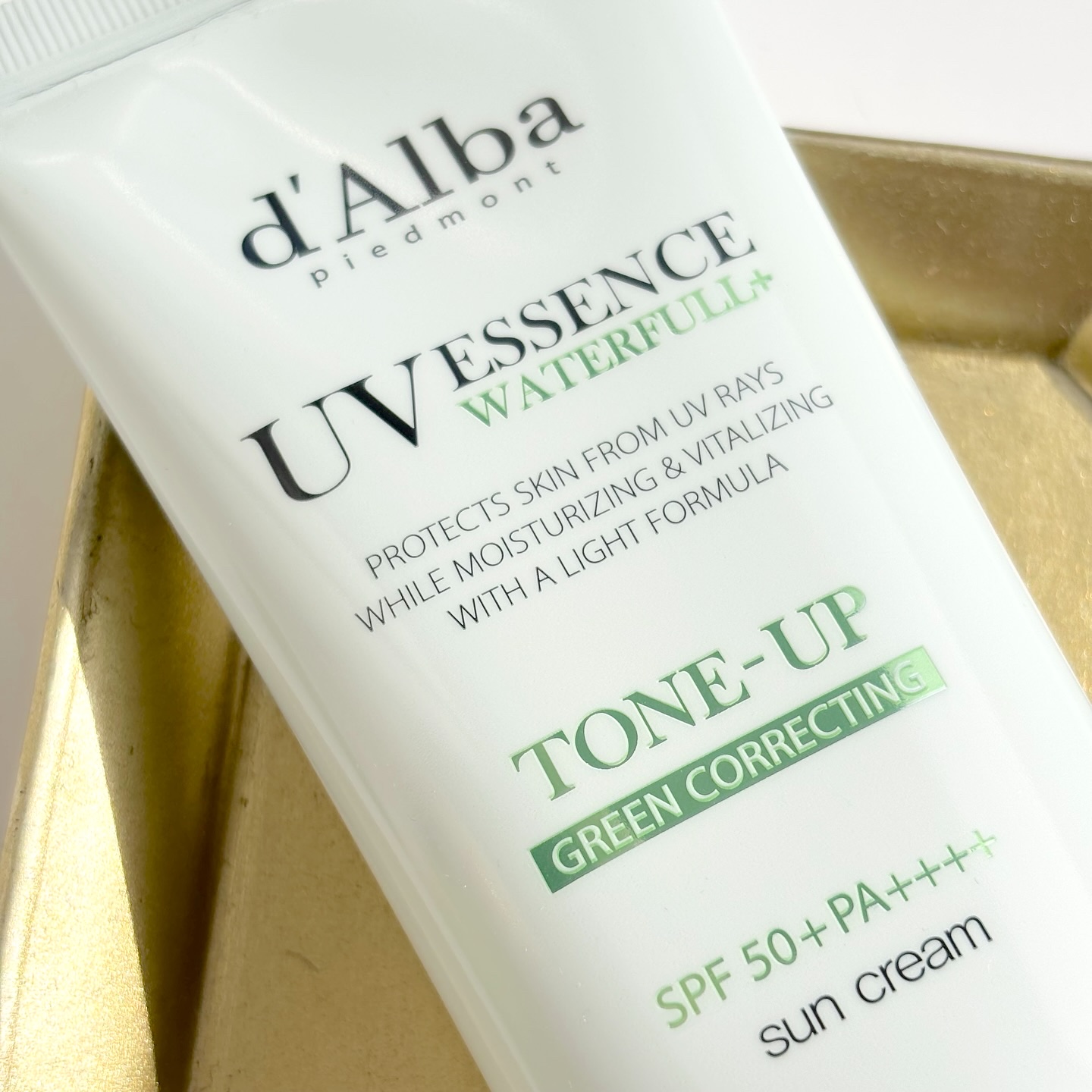 クリーンティーツリーリポソームトーンアップサンクリーム（グリーン）/ダルバ/日焼け止めクリームを使ったクチコミ（1枚目）