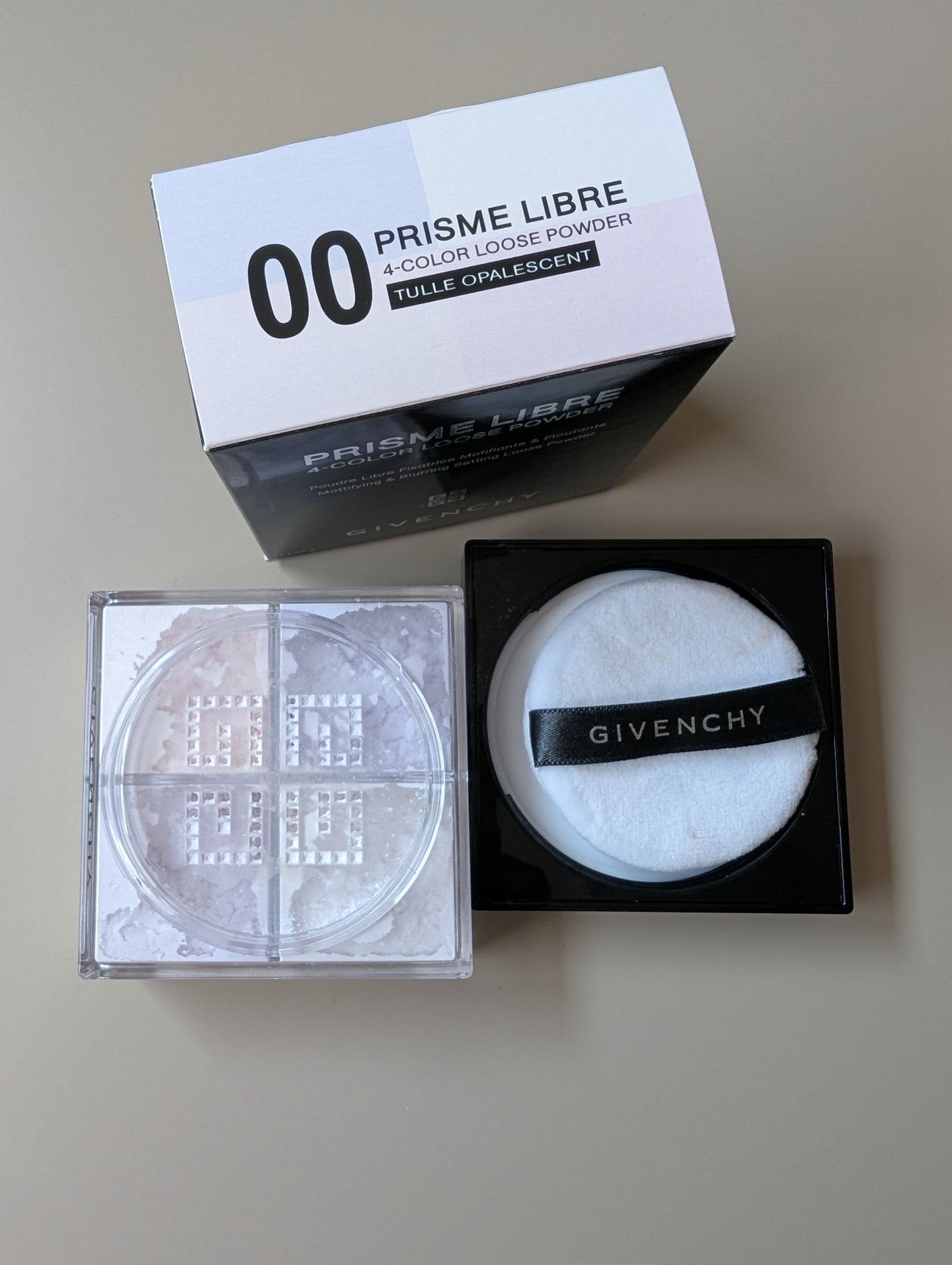 プリズム・リーブル/GIVENCHY/ルースパウダーを使ったクチコミ(2枚目)