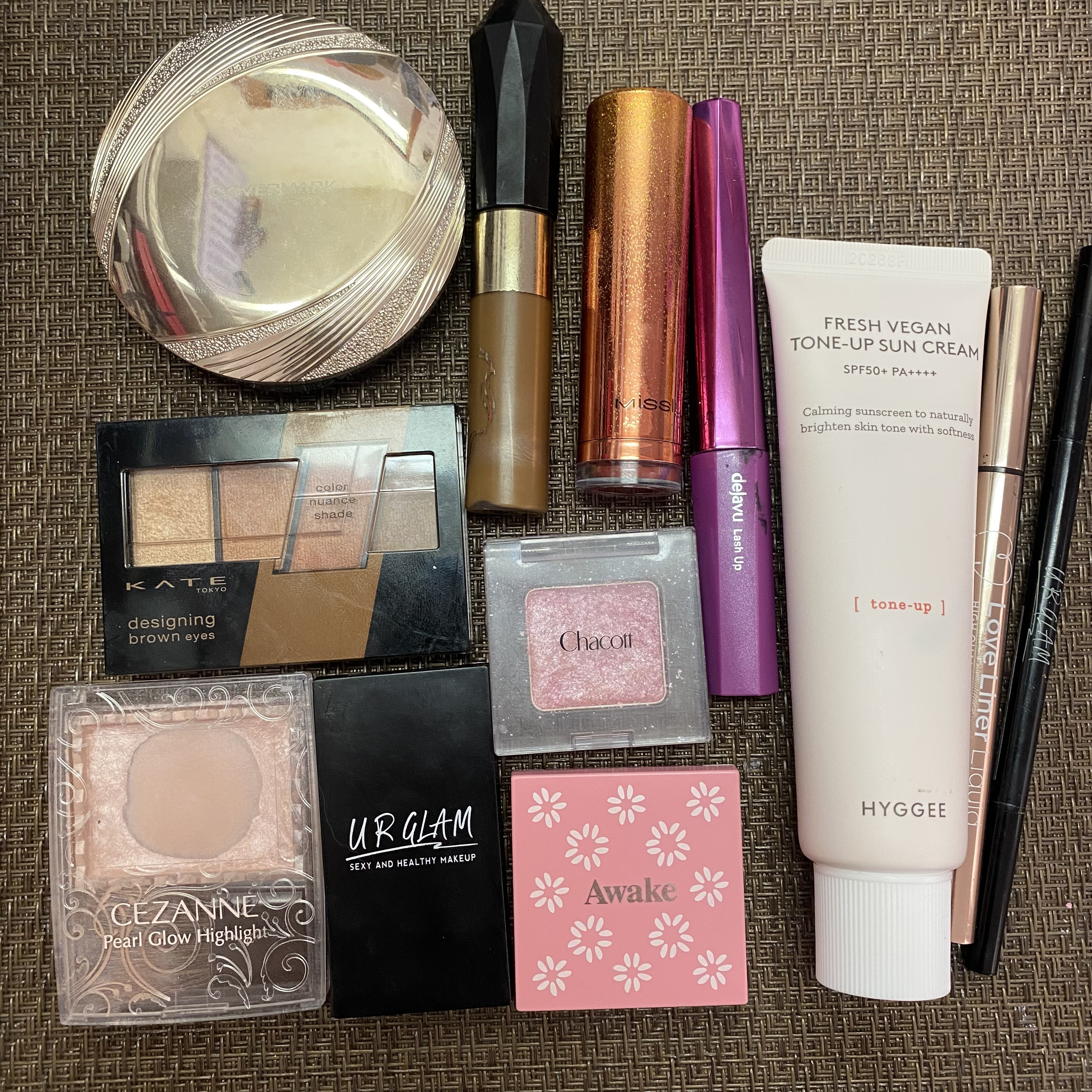 デザイニングブラウンアイズ/KATE/アイシャドウパレットを使ったクチコミ（3枚目）