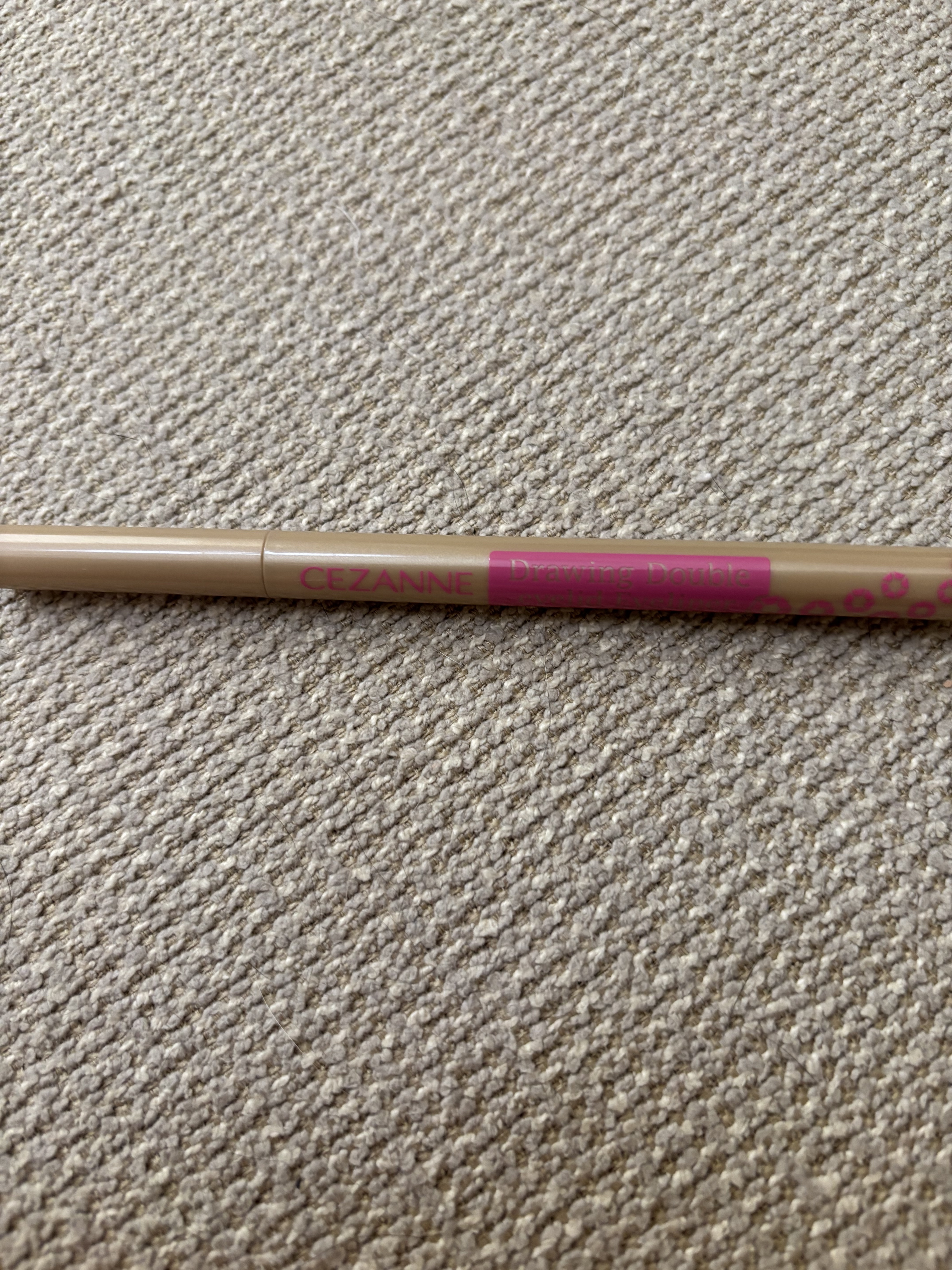 描くふたえアイライナー/CEZANNE/リキッドアイライナーを使ったクチコミ（1枚目）