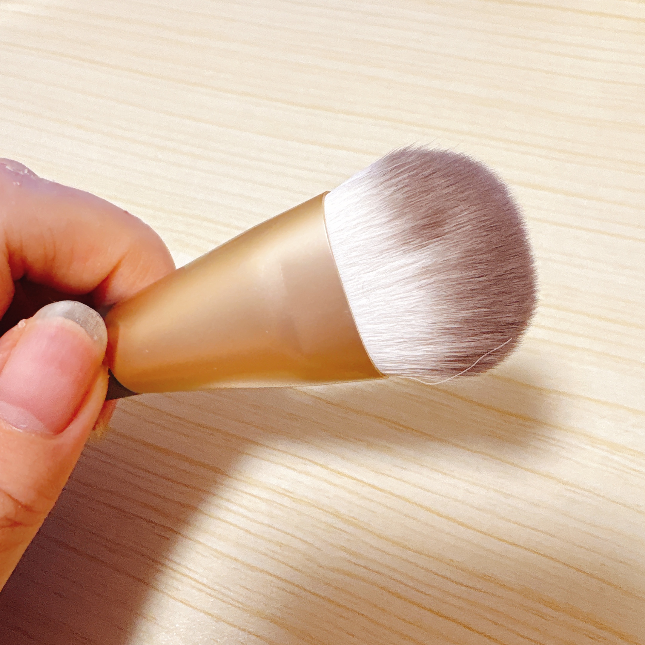 美肌マルチブラシ ARU-03/Aura U/メイクブラシを使ったクチコミ（2枚目）