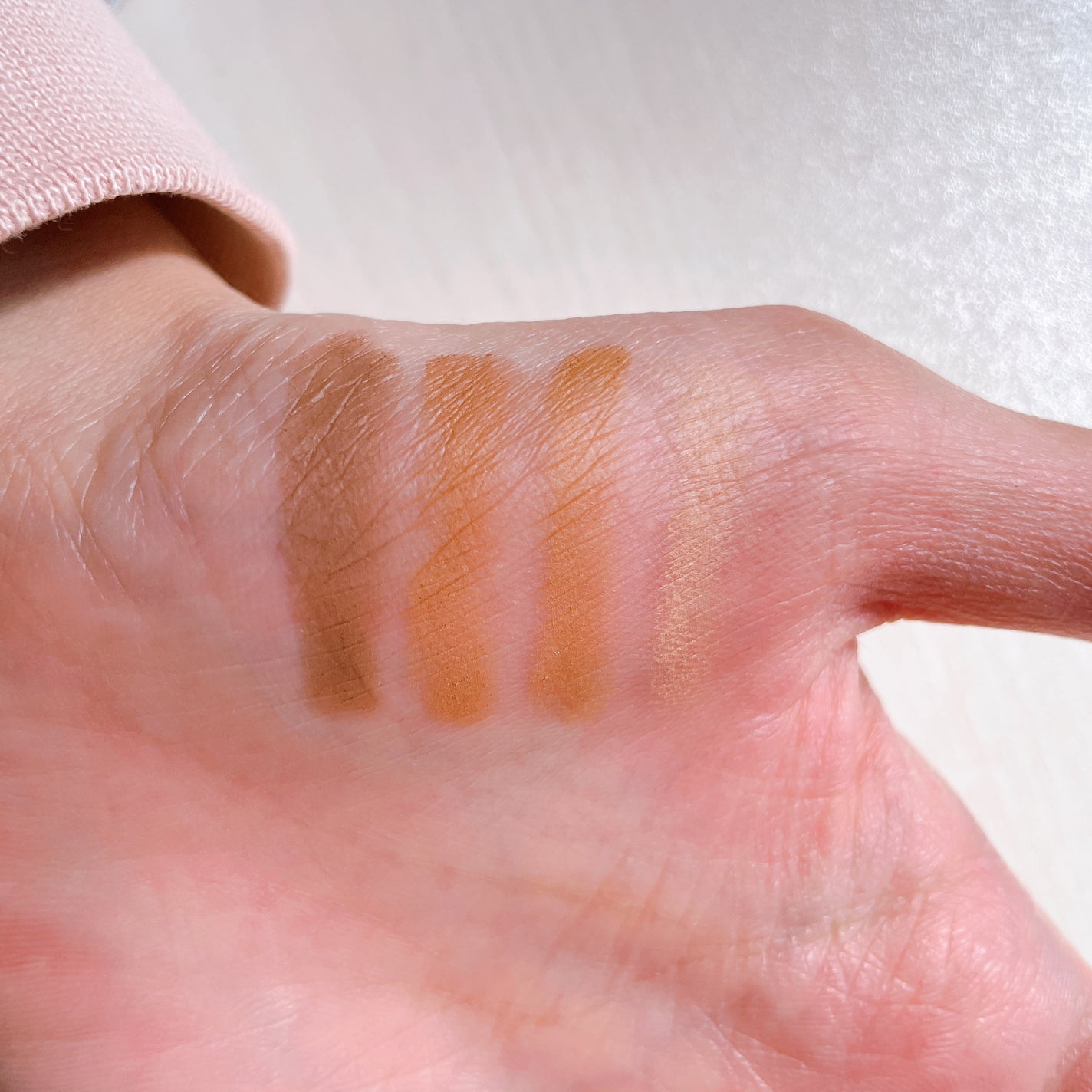 &. Wチャーム アイシャドウマットカラーマルチパレット/DAISO/アイシャドウパレットを使ったクチコミ(4枚目)