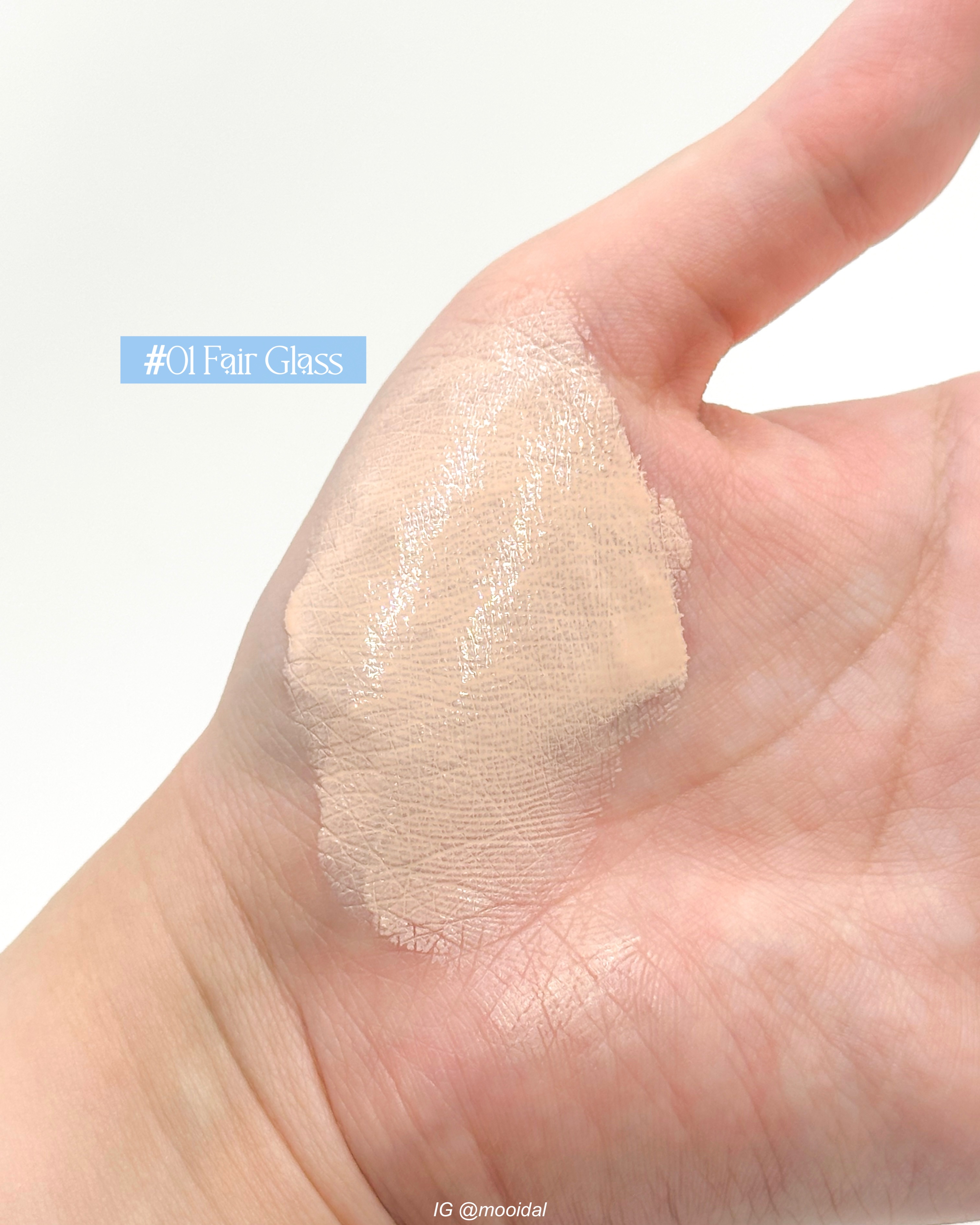 フィーファンデーションガラス/fwee/リキッドファンデーションを使ったクチコミ（2枚目）